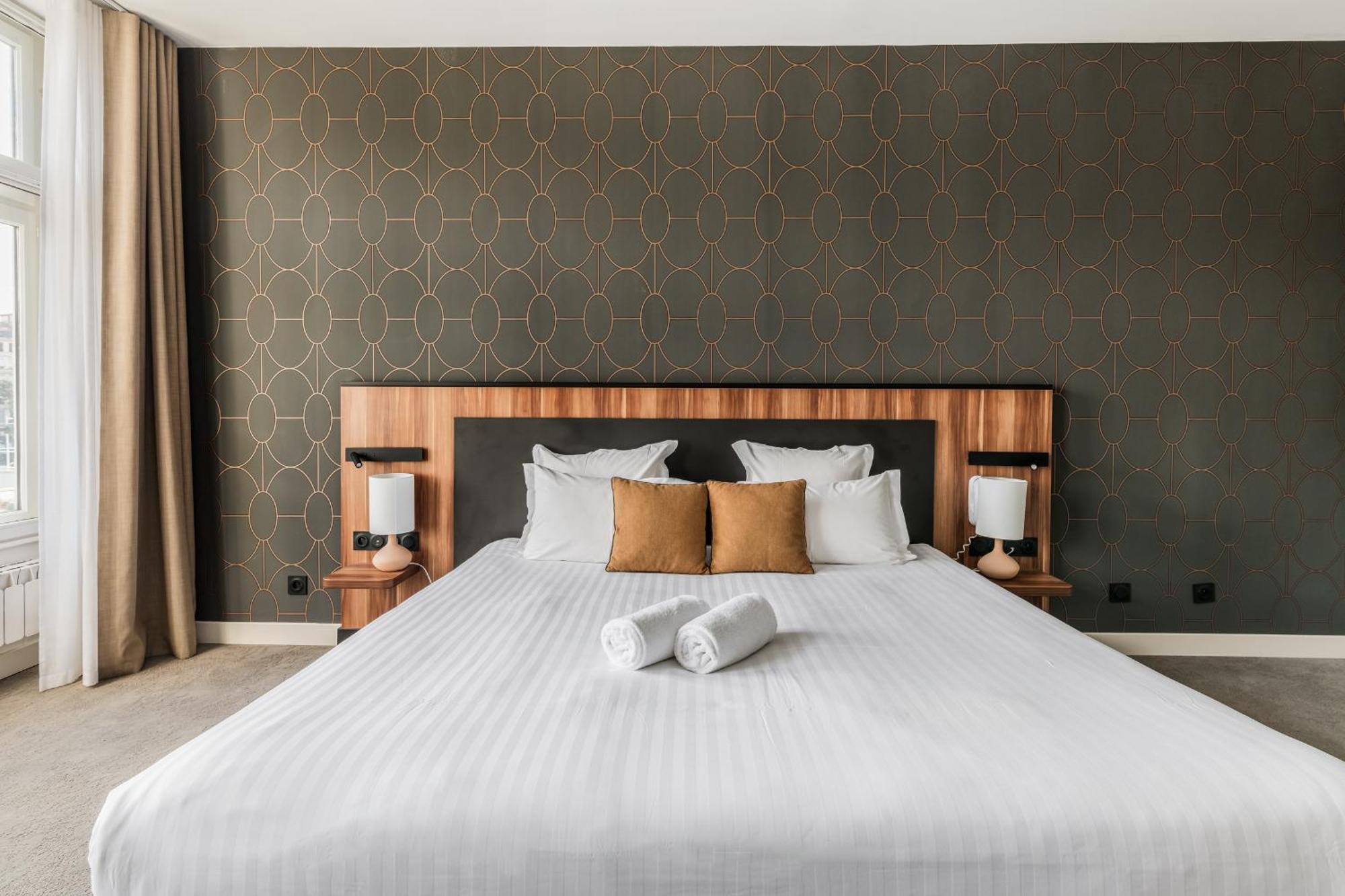 Deluxe Double Room River View