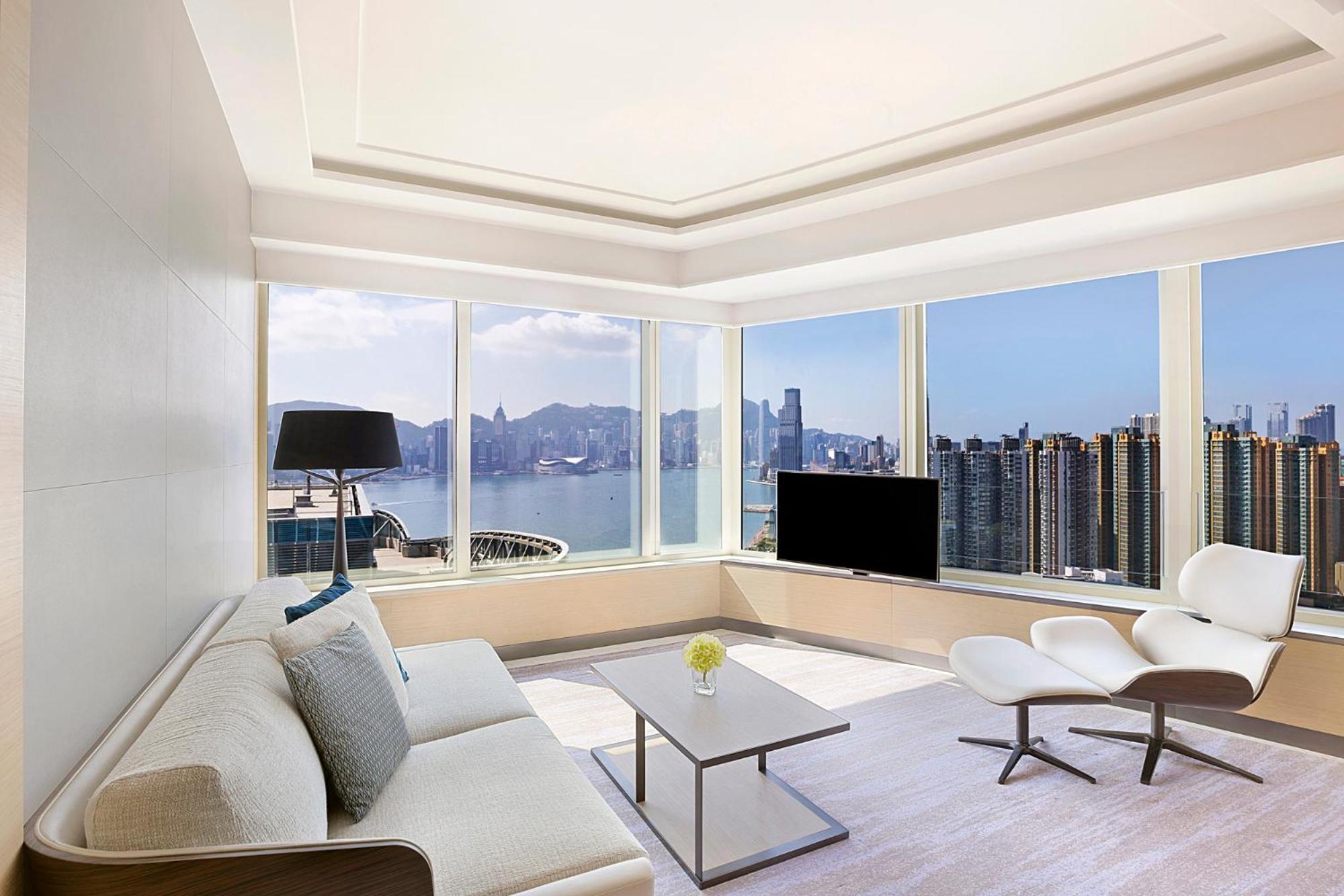 Tower Premium Harbourview Suite