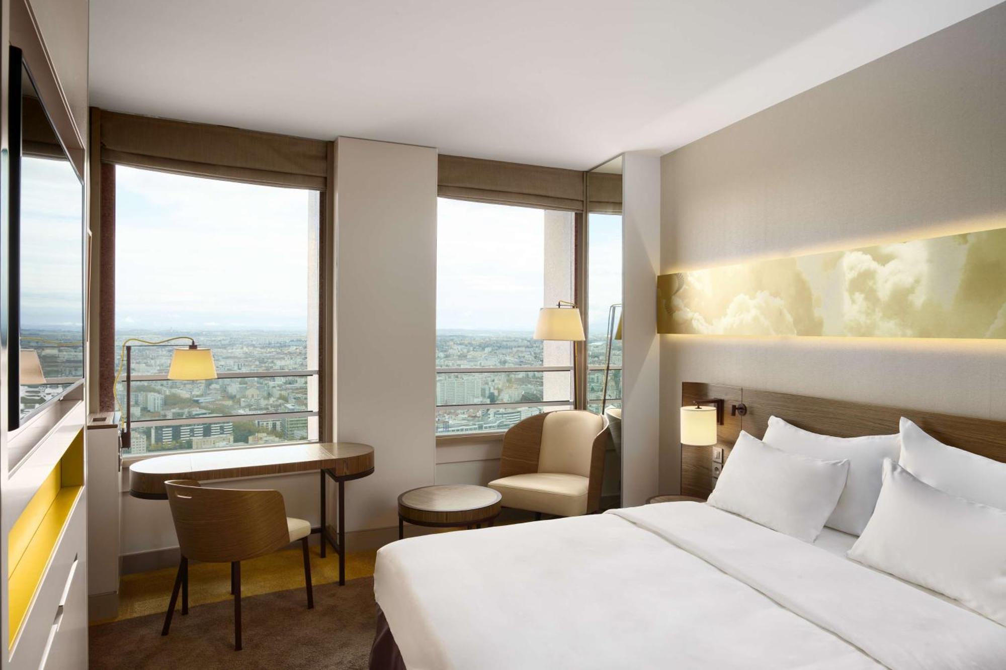 Superior Room Monts d'Or view