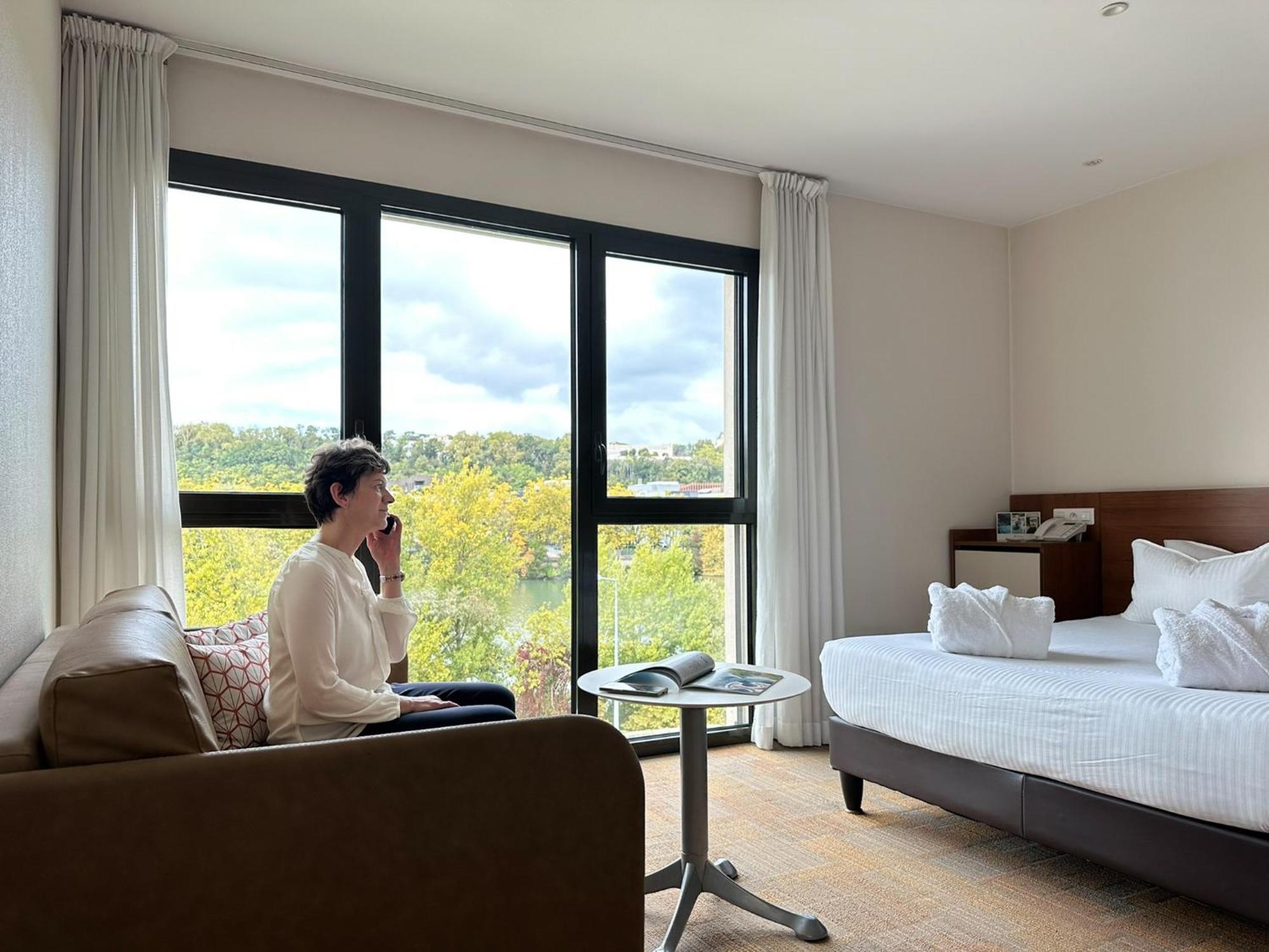 Room Studio Spa Pool Access Not