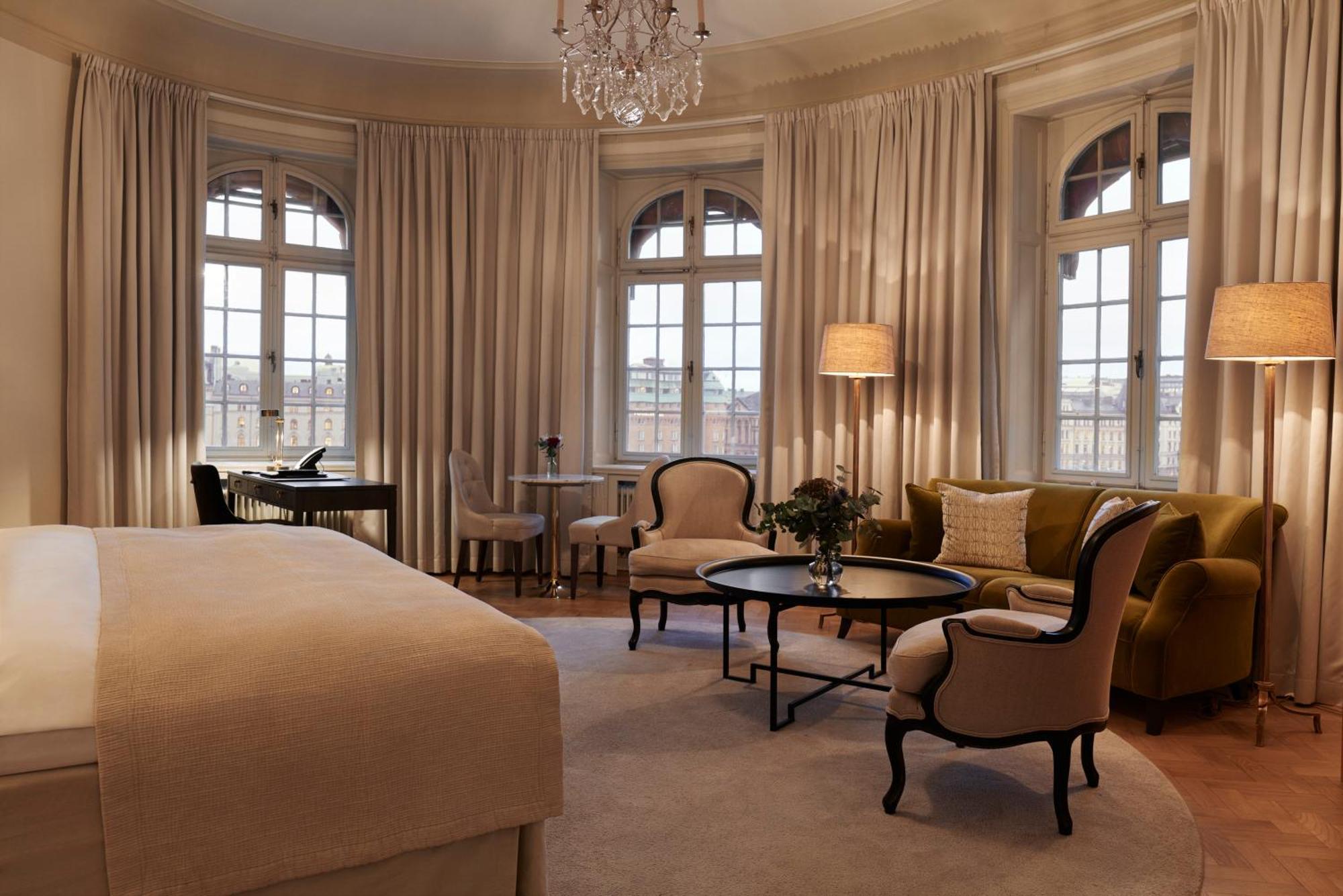 Junior Sea View Suite