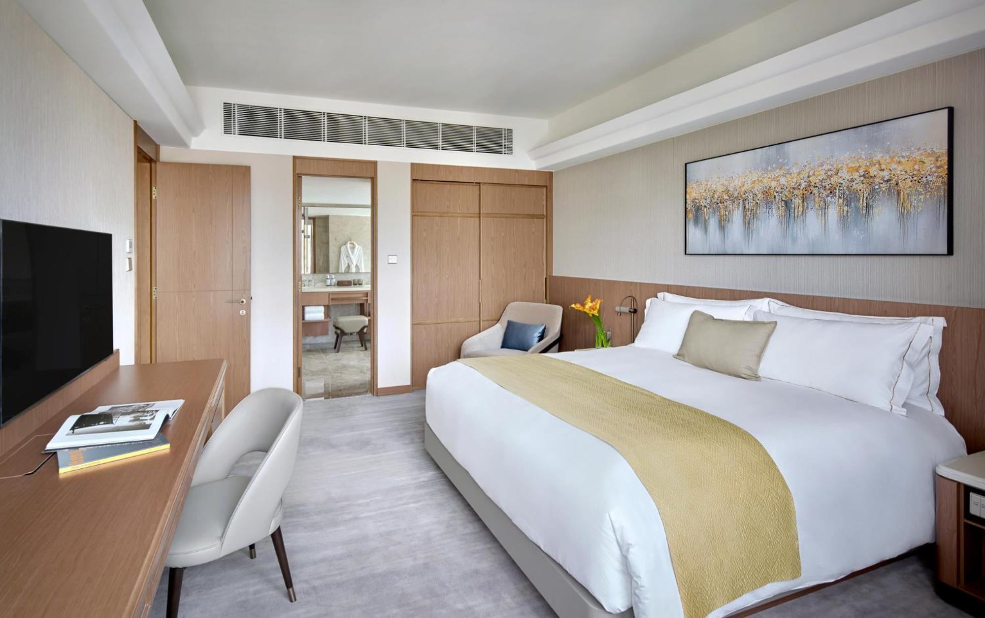 Executive Family Suite 2 Rollaway Beds