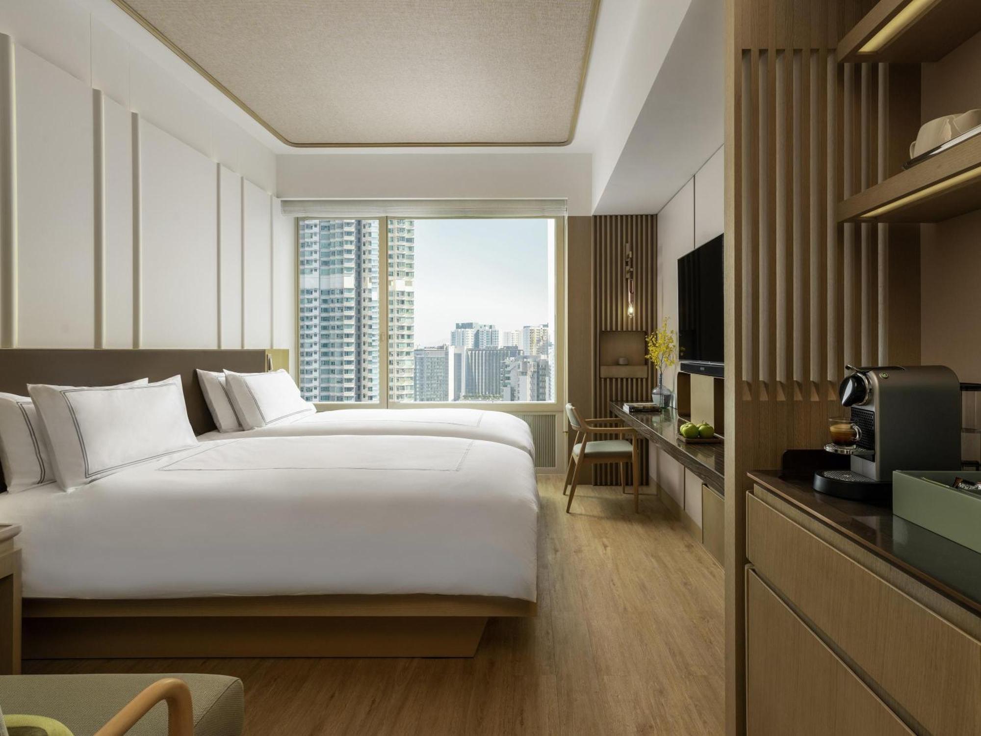Classic Room 2 Single Beds Urban Oasis view