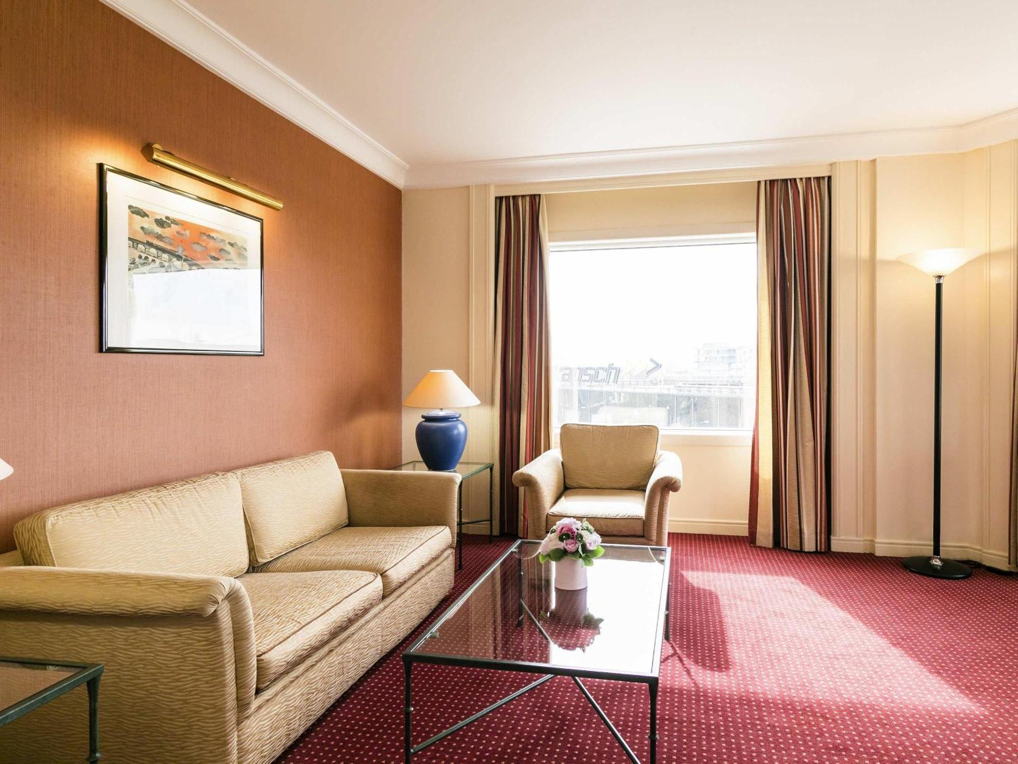 Executive Suite One Double Bed
