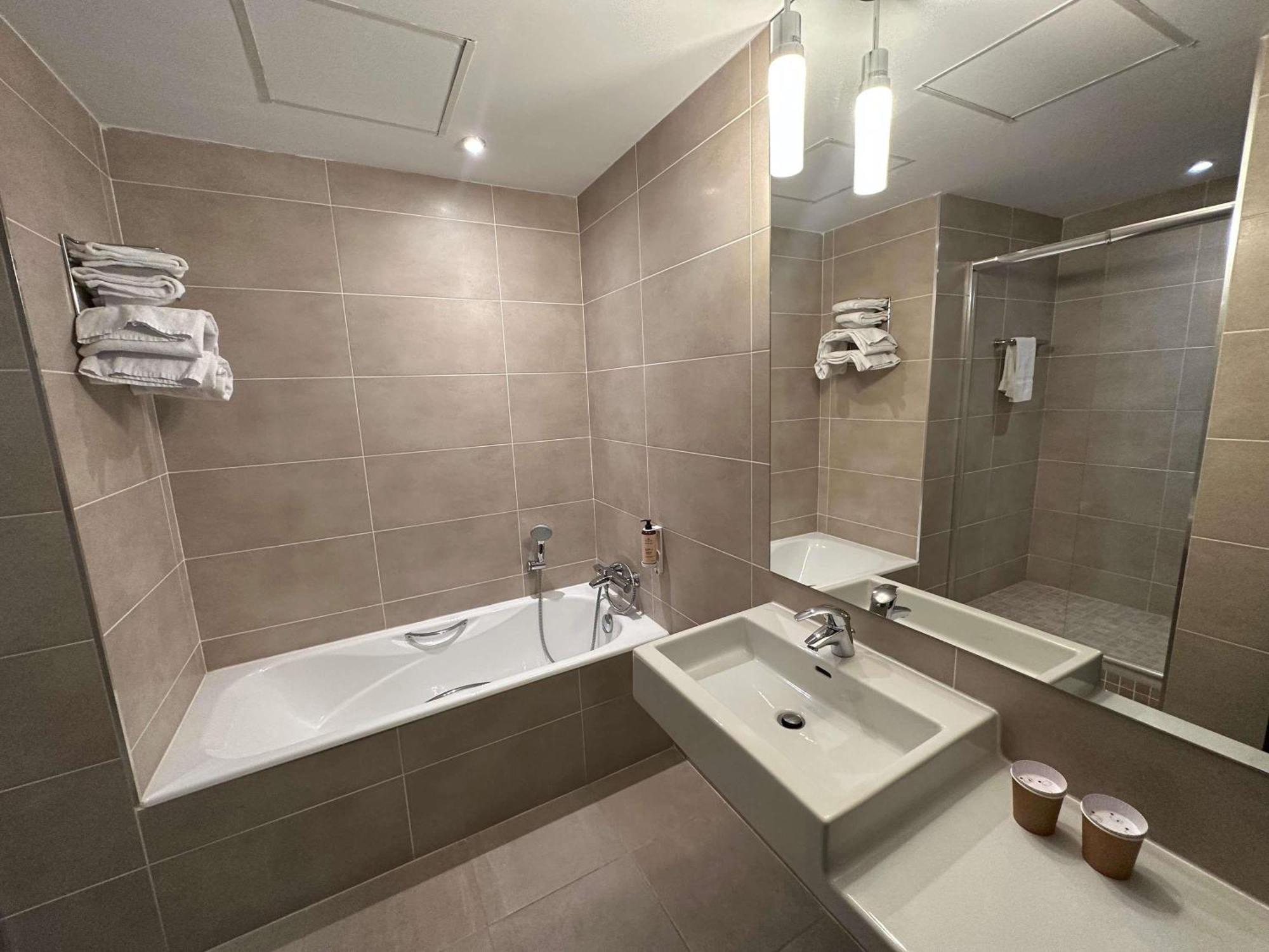 Suite One Double Bed