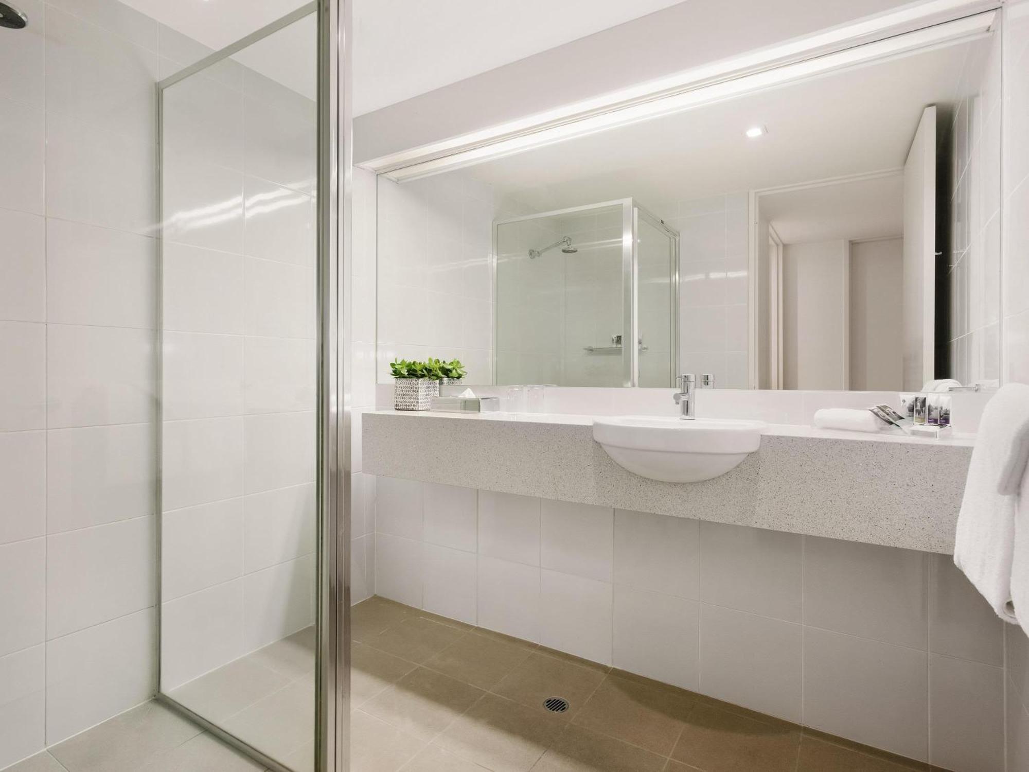 Suite King con 1 Camera da Letto e Vista Lago