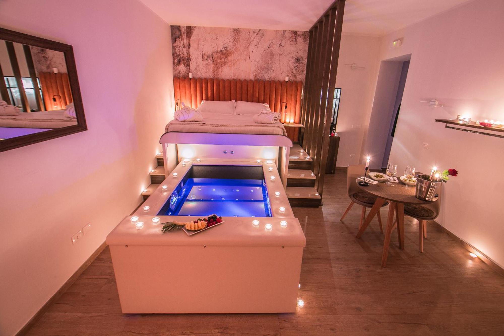 King Room Spa Bath