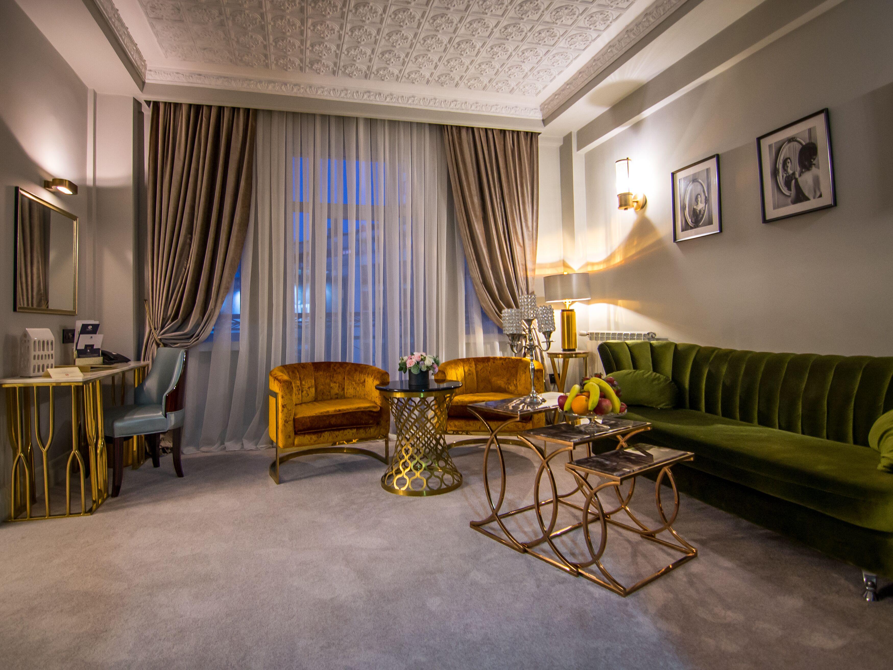 Executive Suite