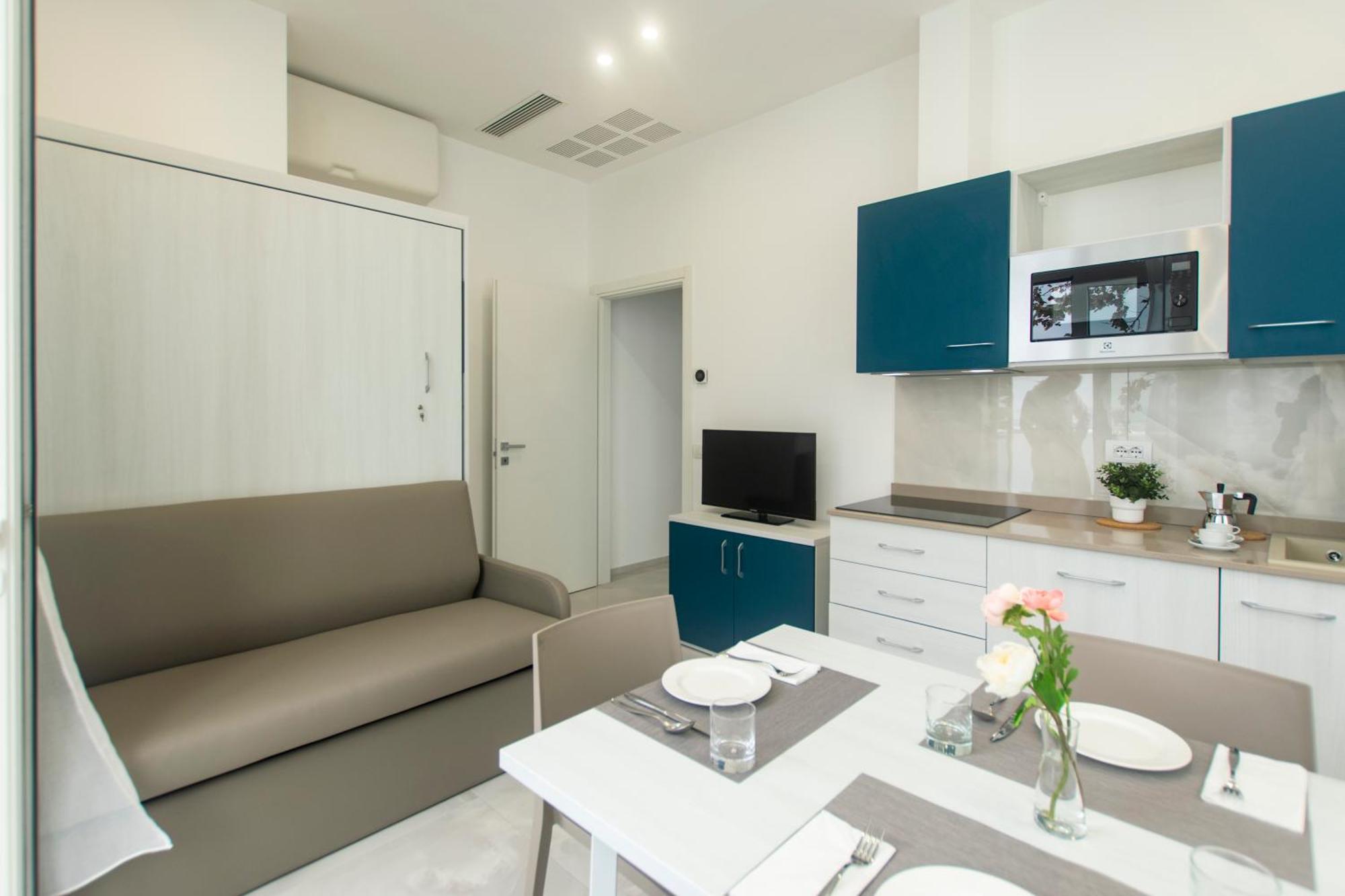 Two-Bedroom Apartment Balcony Sea View