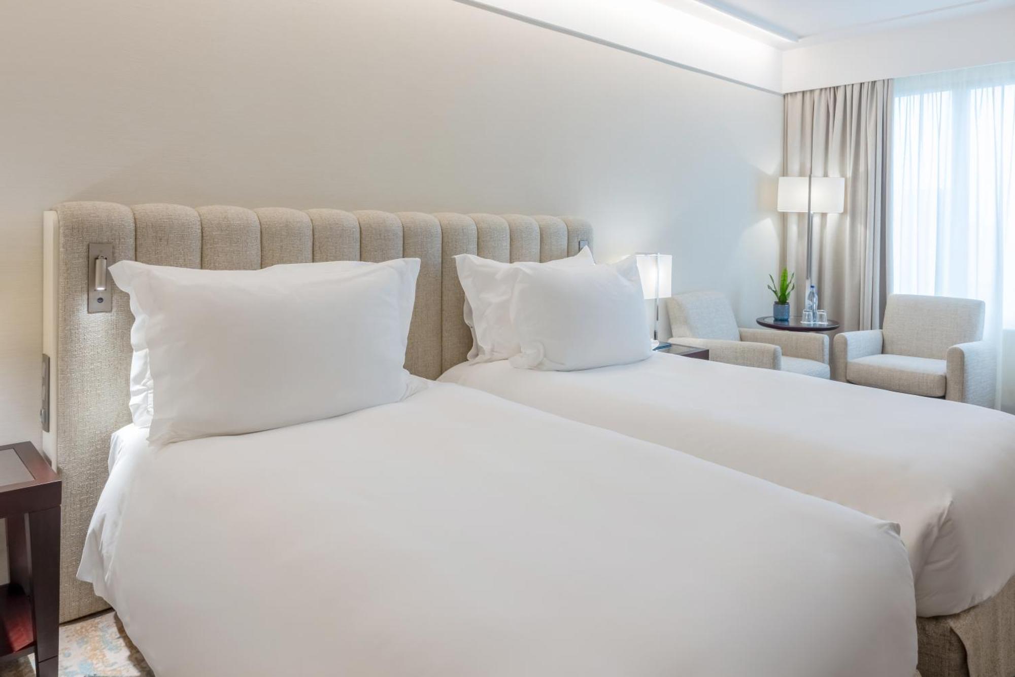 High Floor Standard Twin Room