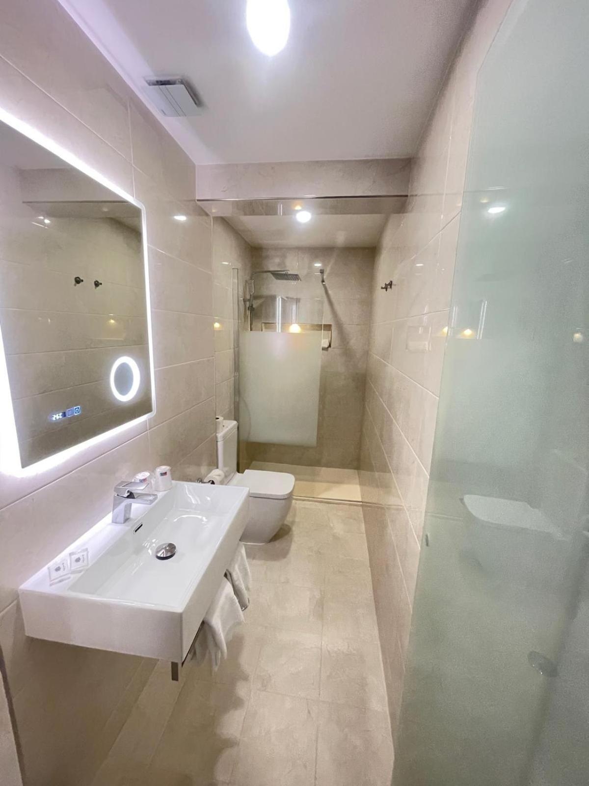 Double or Twin Room Extra Bed