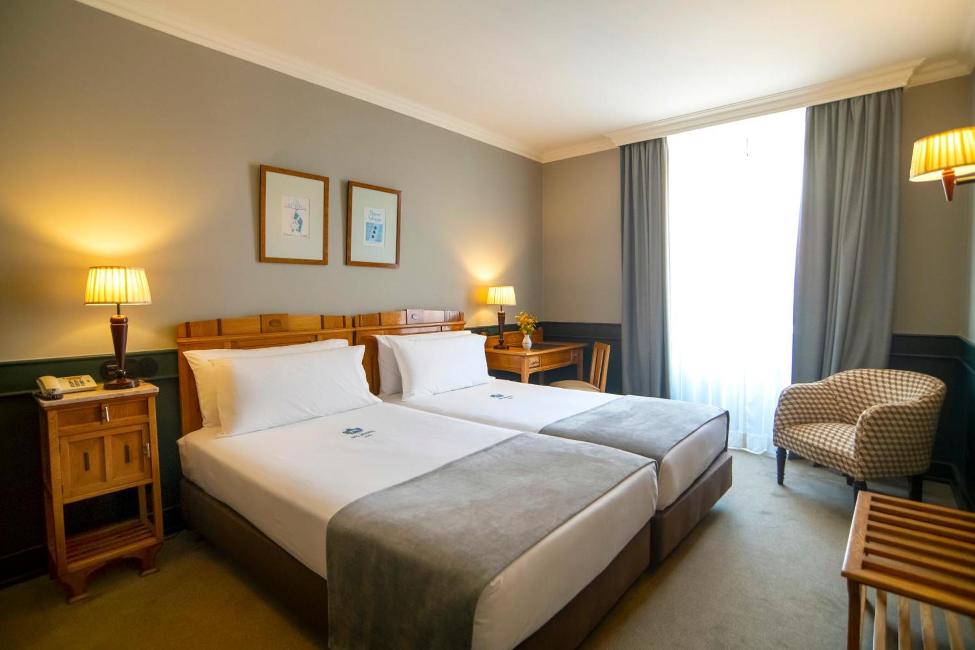 Double or Twin Room Rossio Square view