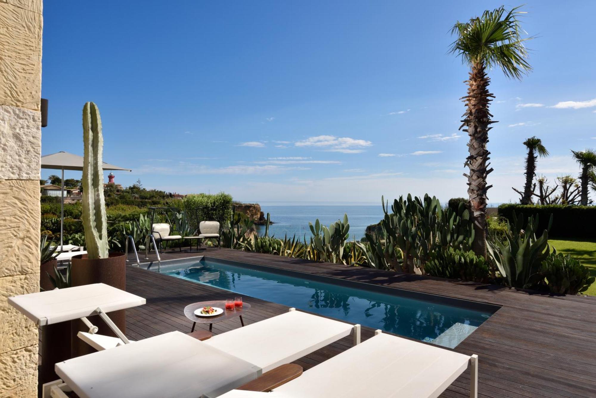 Two-Bedroom Villa Private Pool Sea View