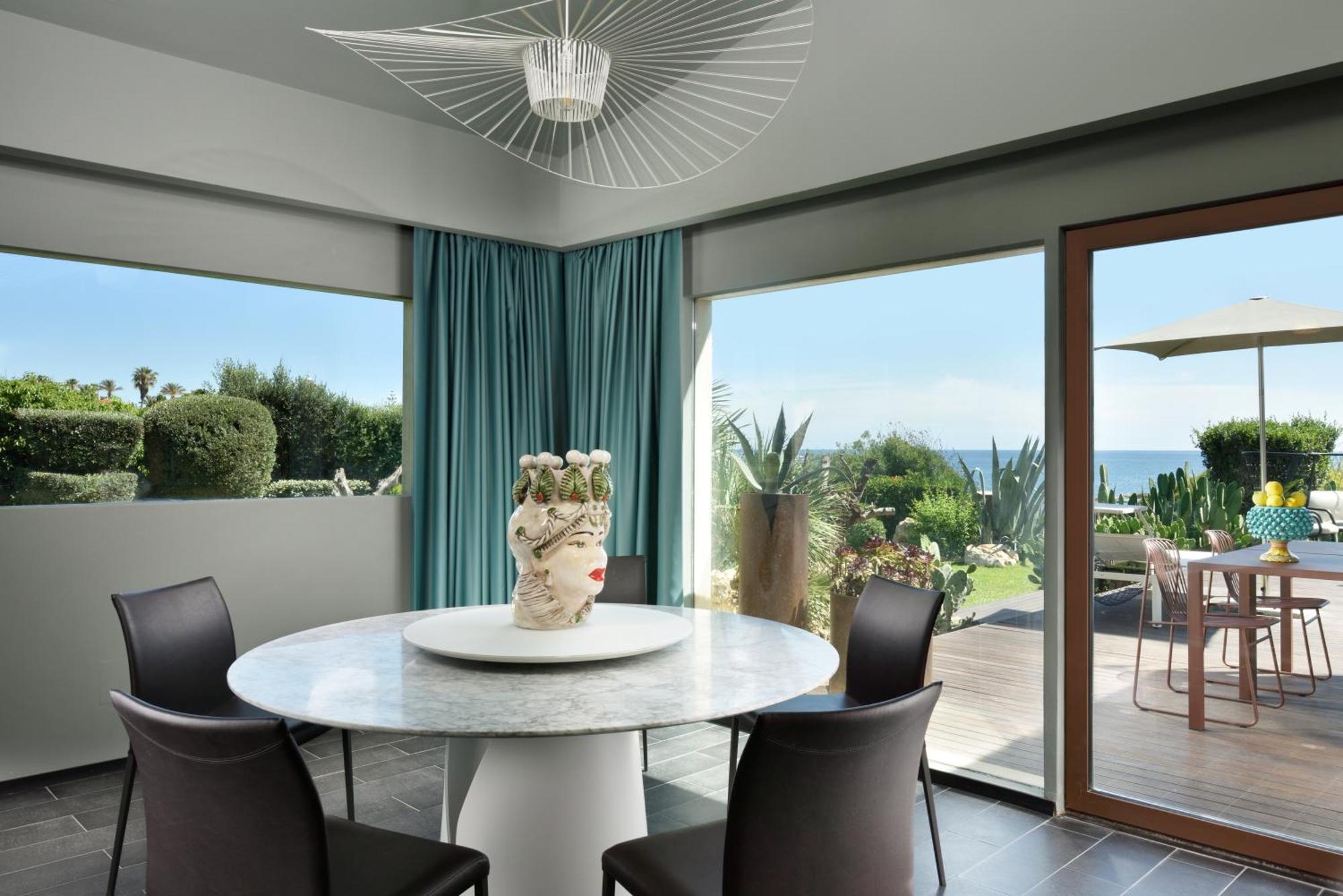 Two-Bedroom Villa Private Pool Sea View