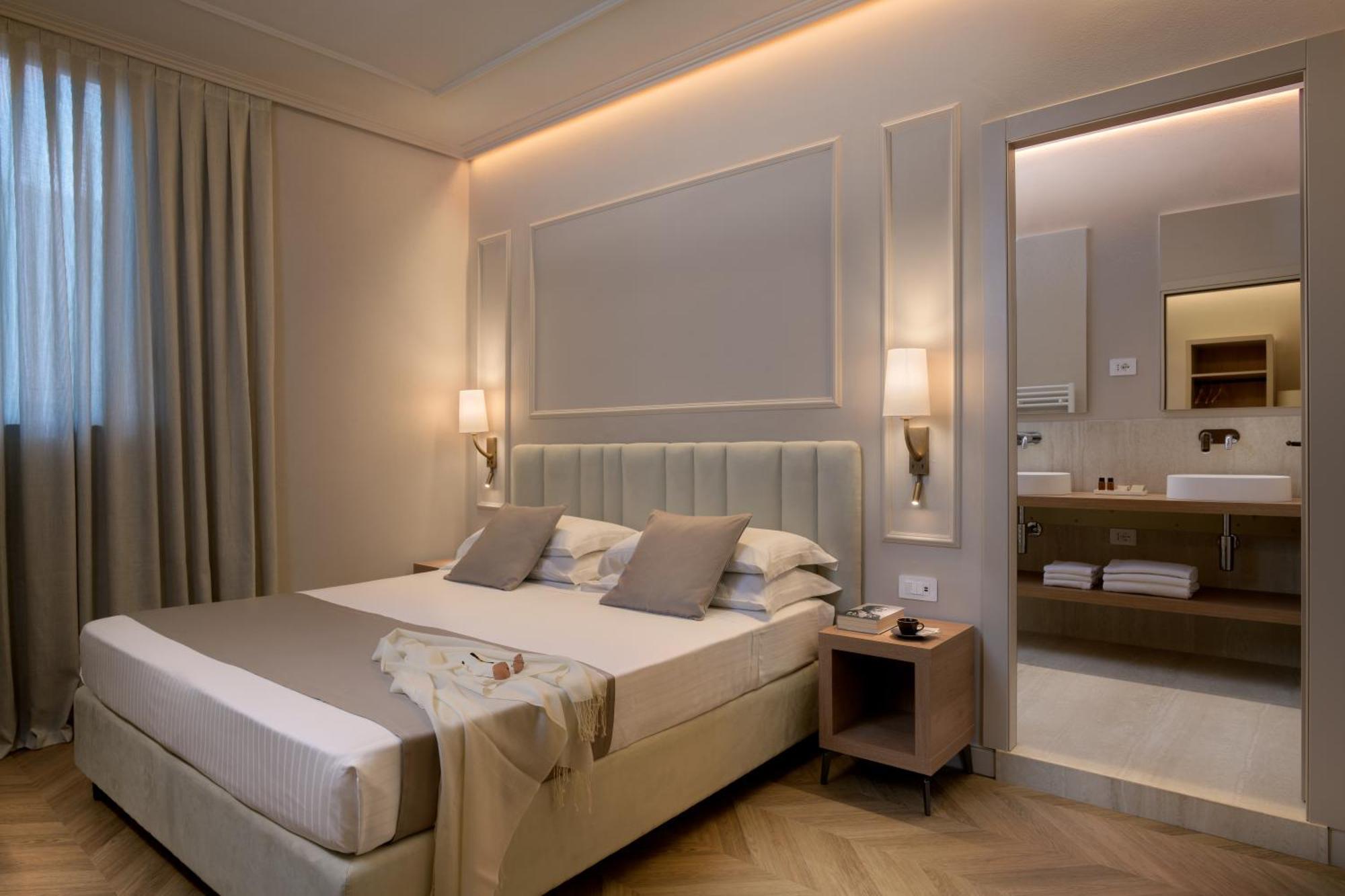 Superior Double or Twin Room,1742643779:JPEG