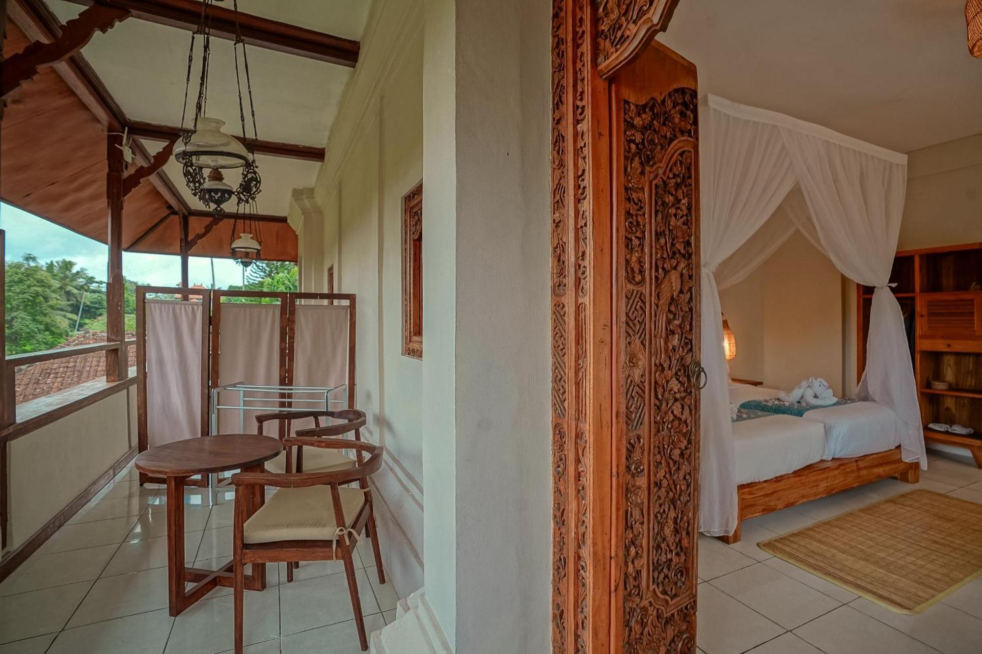 Premier Room