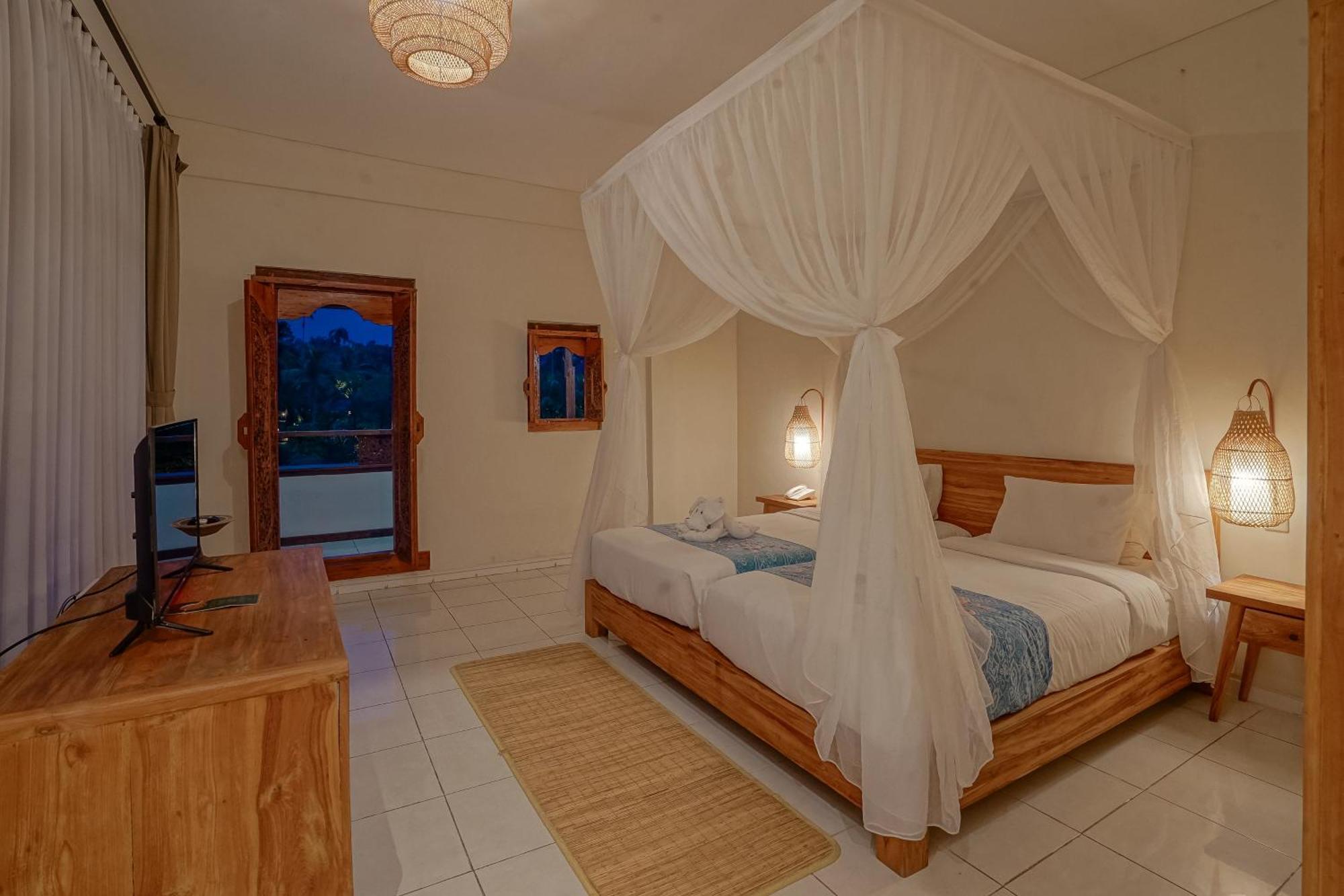Premier Room