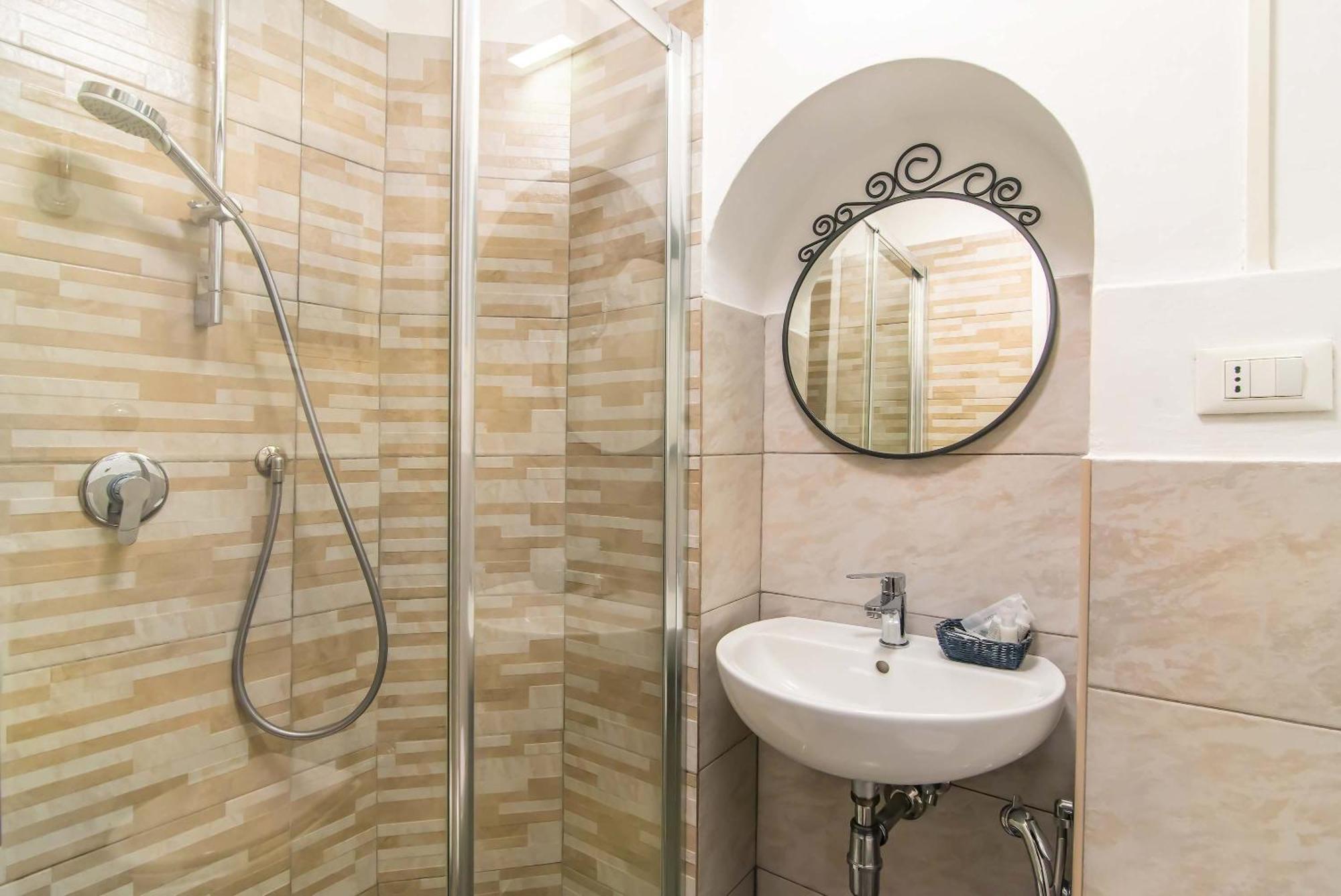 Camera Doppia Standard Con Bagno Privato Esterno