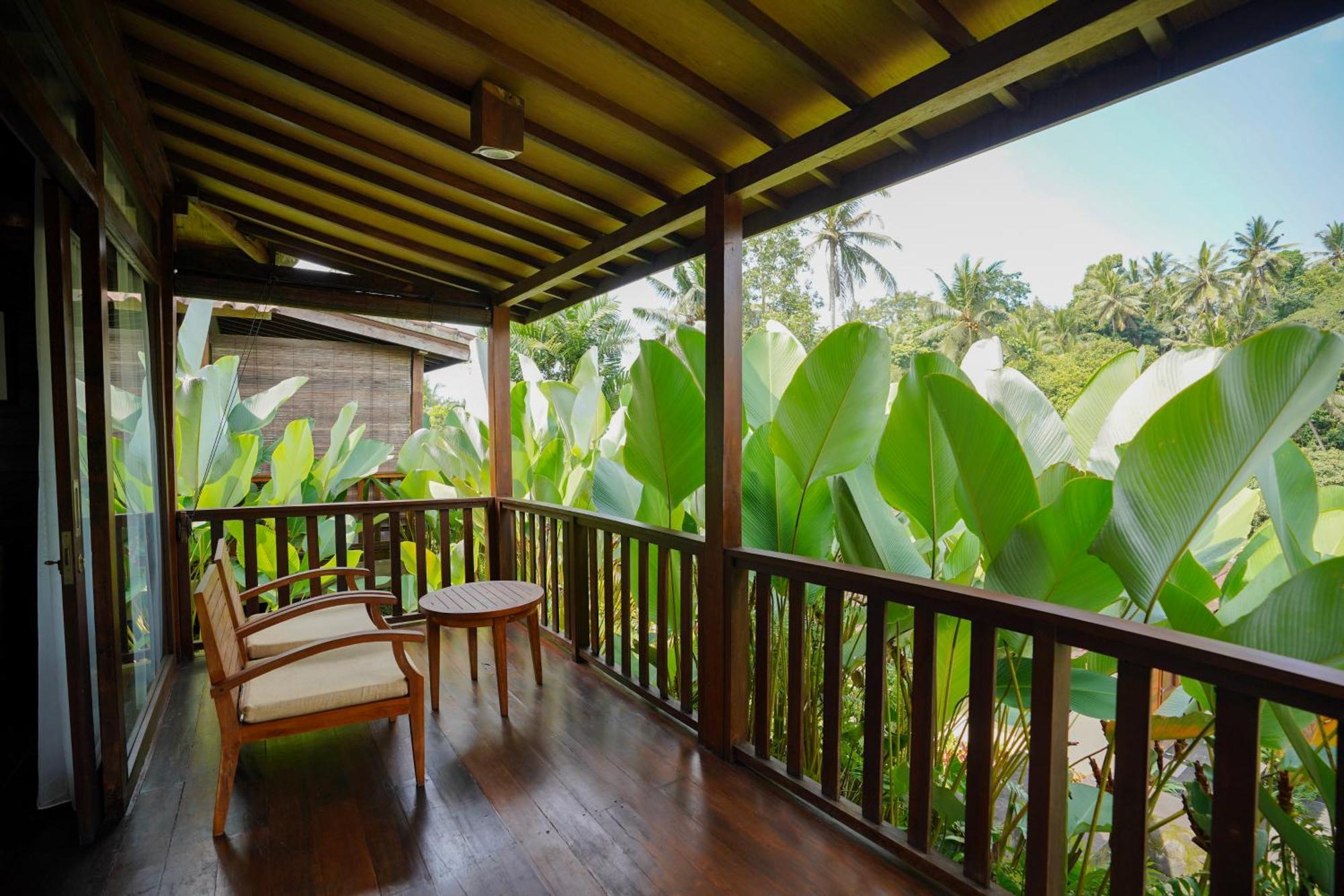 Joglo Villa Garden View