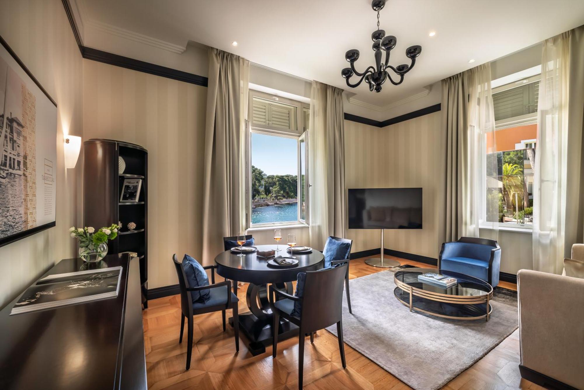 Augusta Suite Balcony Sea View