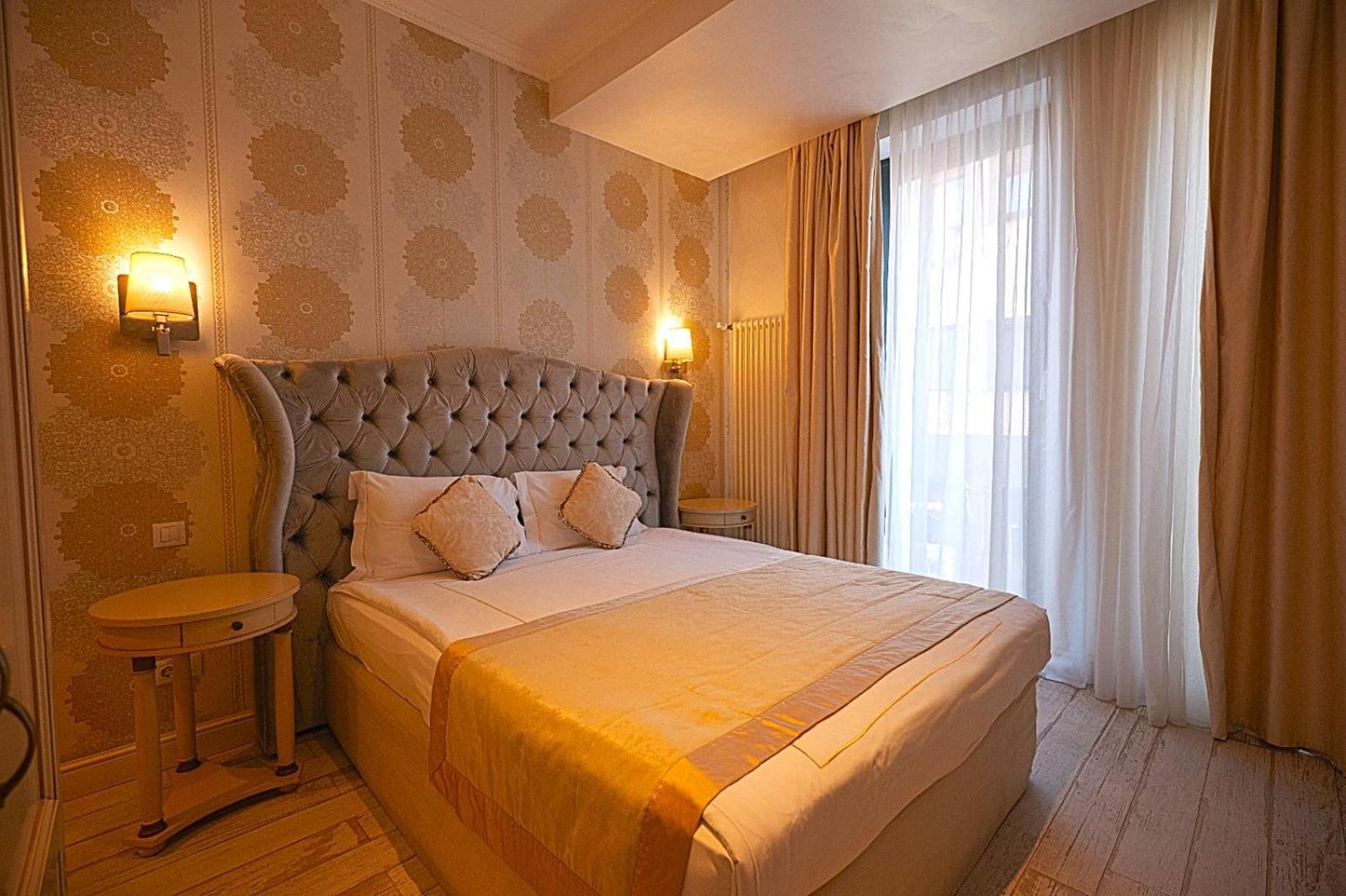 Historic Junior Suite