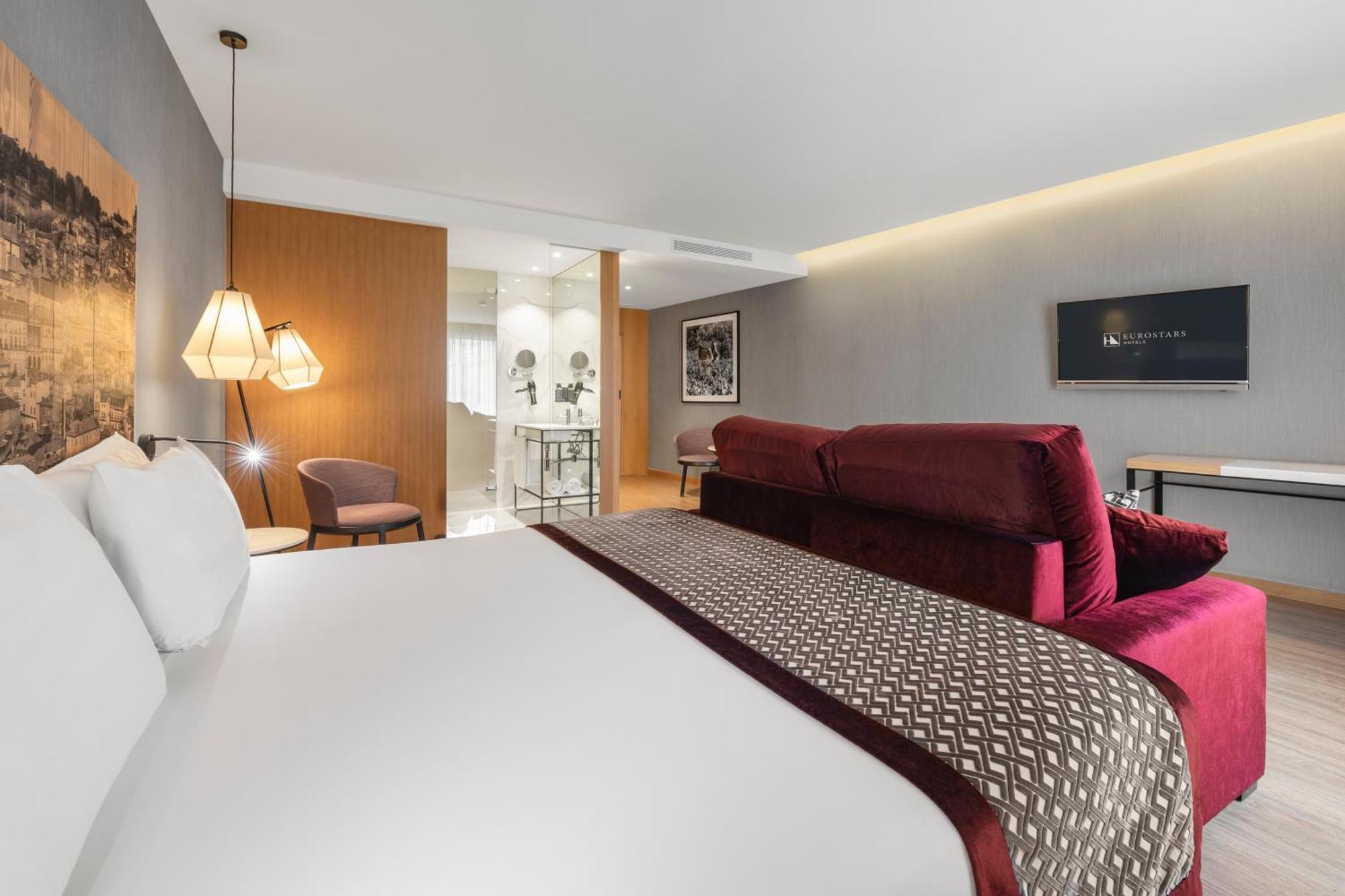 Double Room Sofa Bed