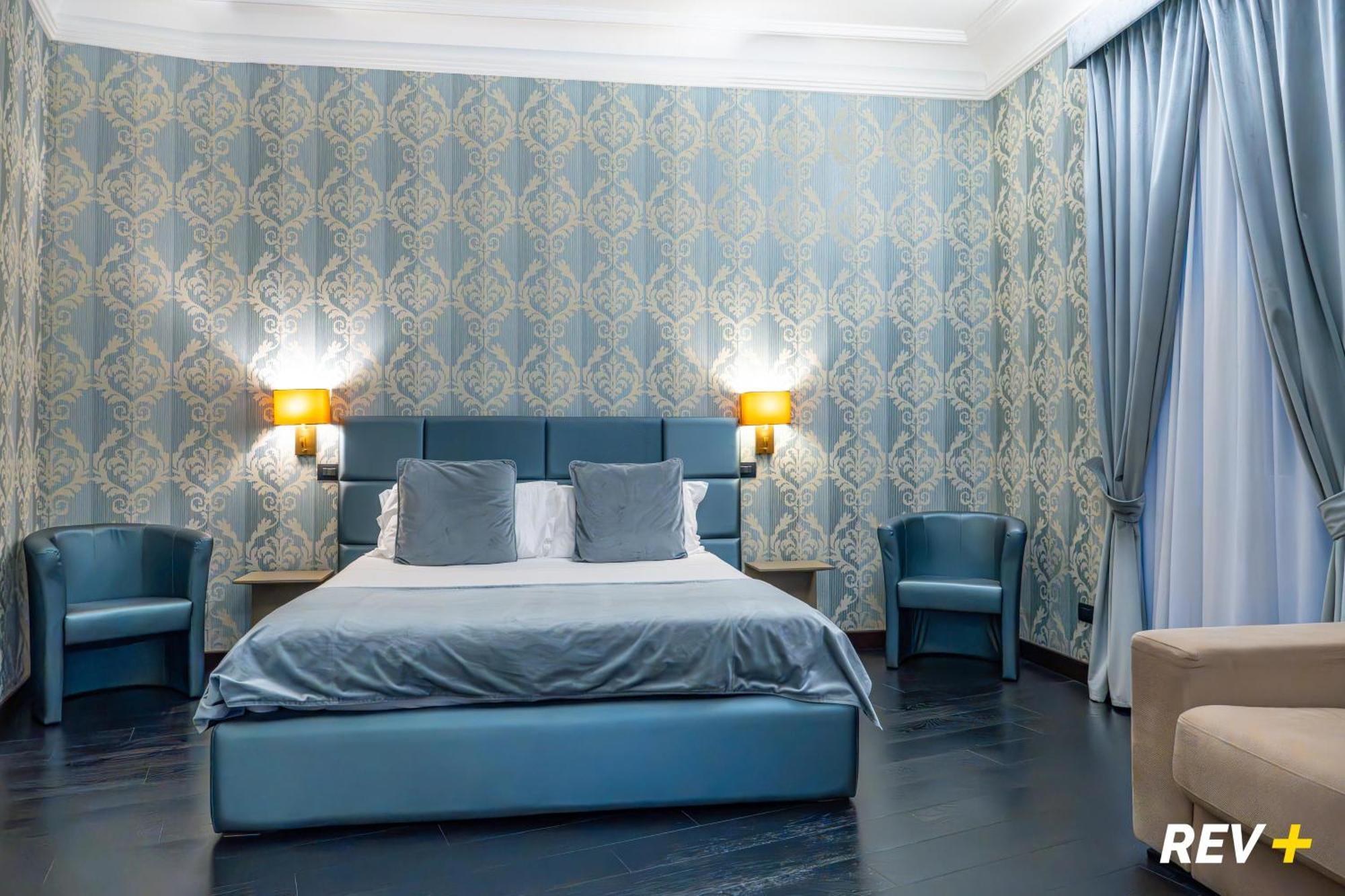 Family Suite,1743122635:JPEG