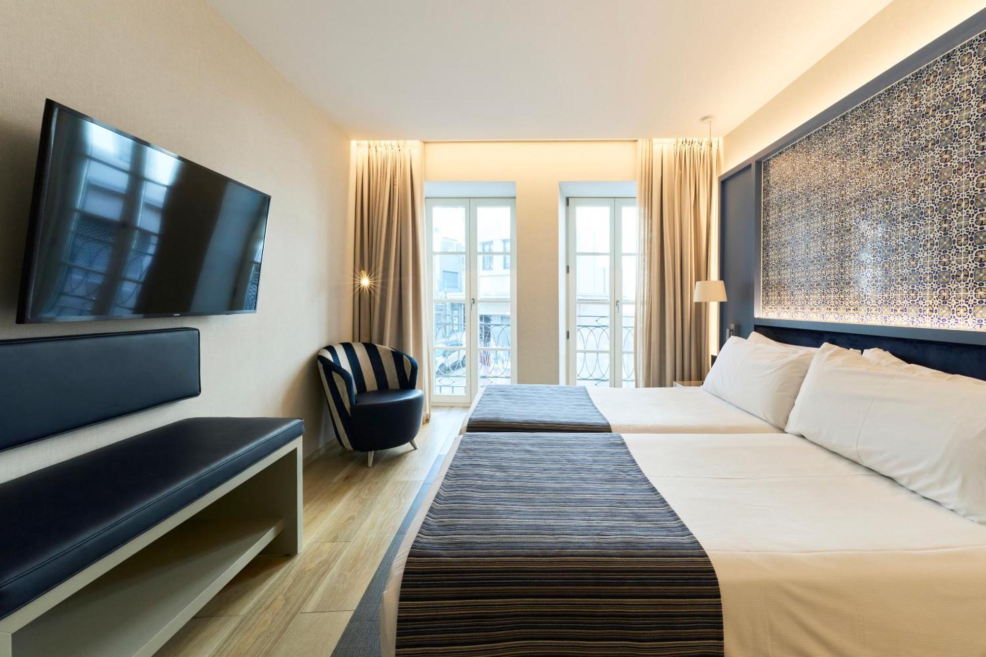 Double or Twin Room Balcony