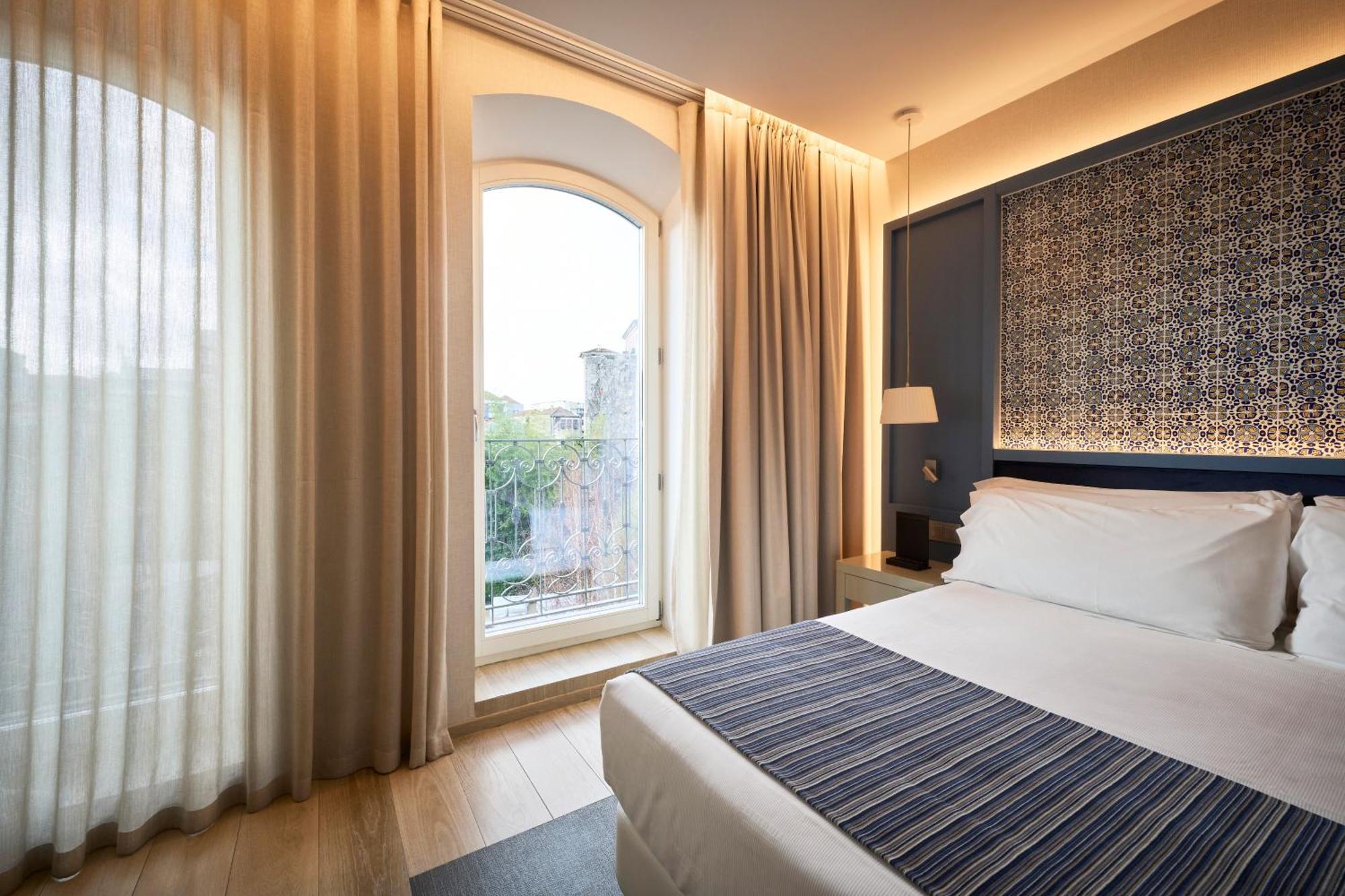 Double or Twin Room Balcony