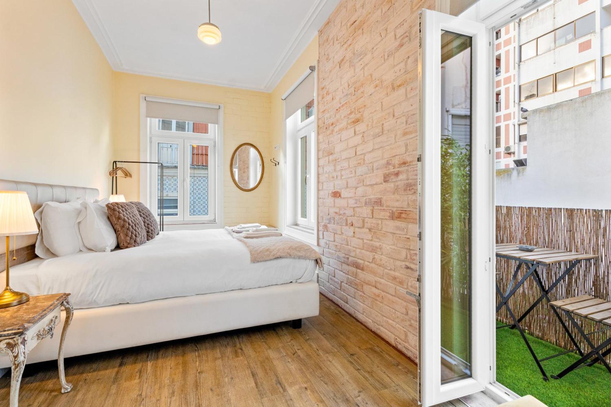 Deluxe Double Room Balcony