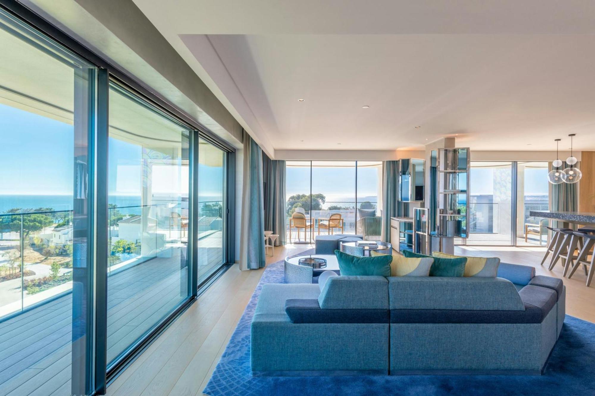 Supreme Two-Bedroom Family Suite Ocean View Balcony