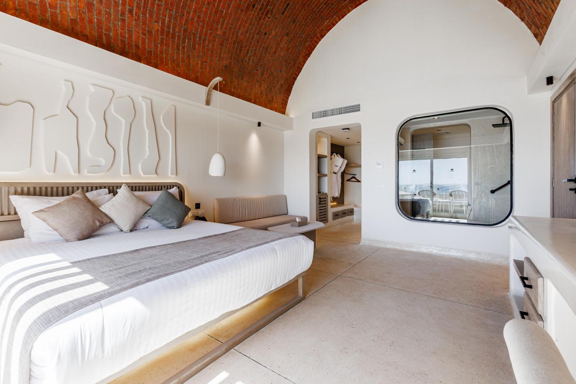 Anjum Jacuzzi Suite