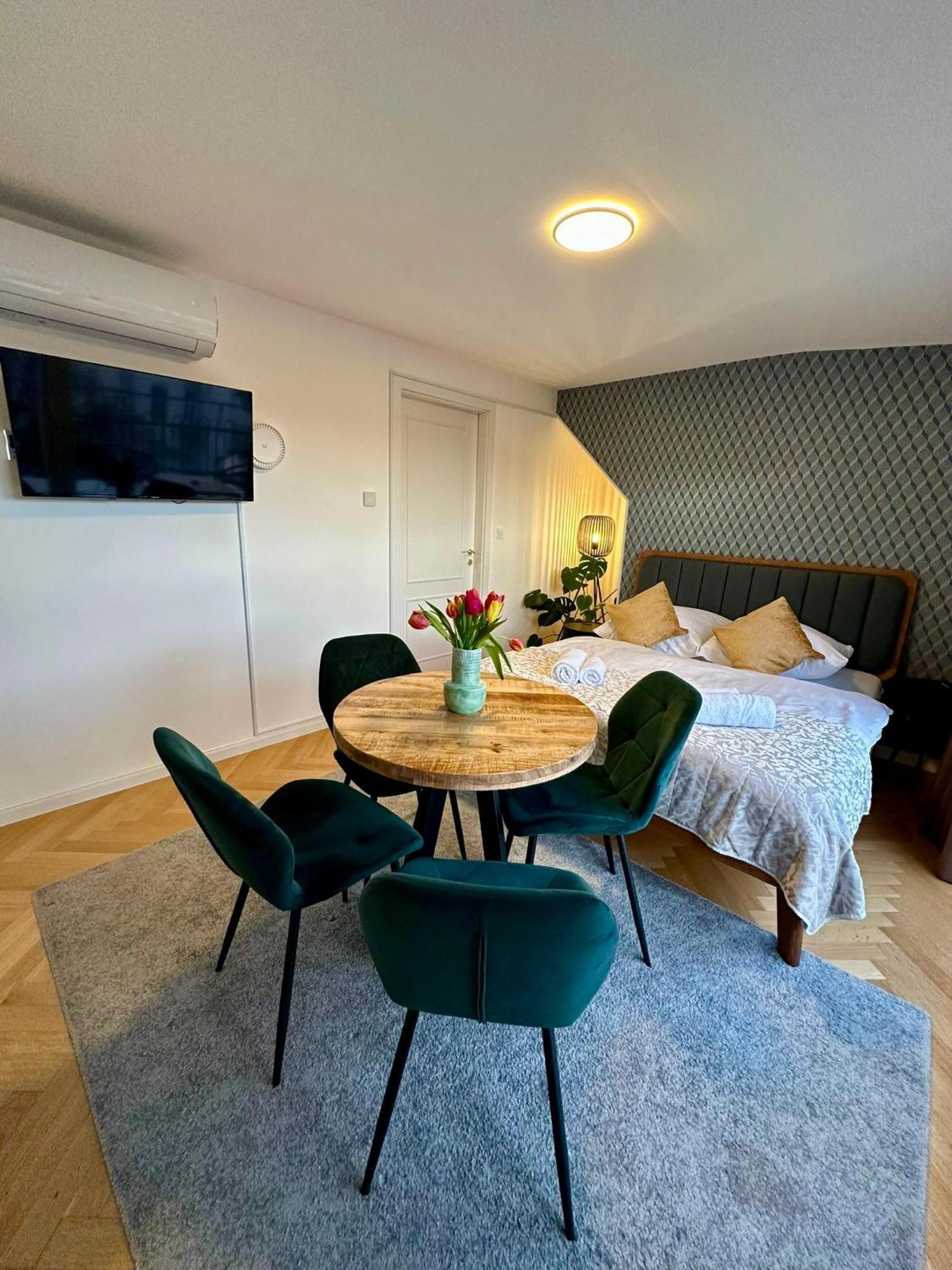 Apartment Terrace