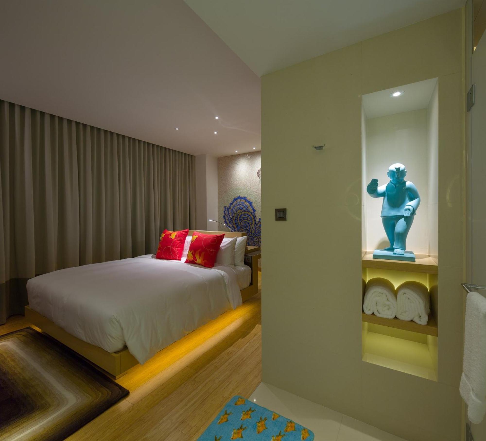 Premium King Room