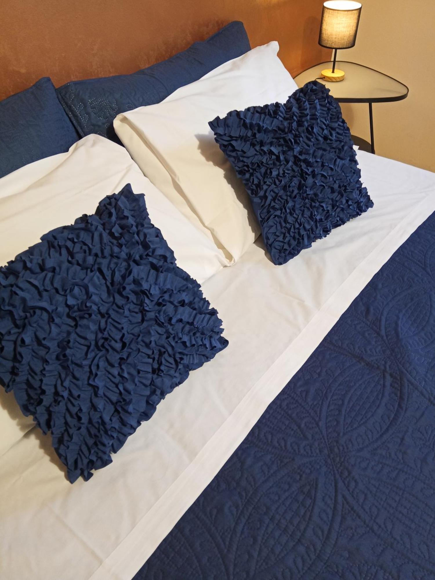Camera Matrimoniale con Letto Supplementare