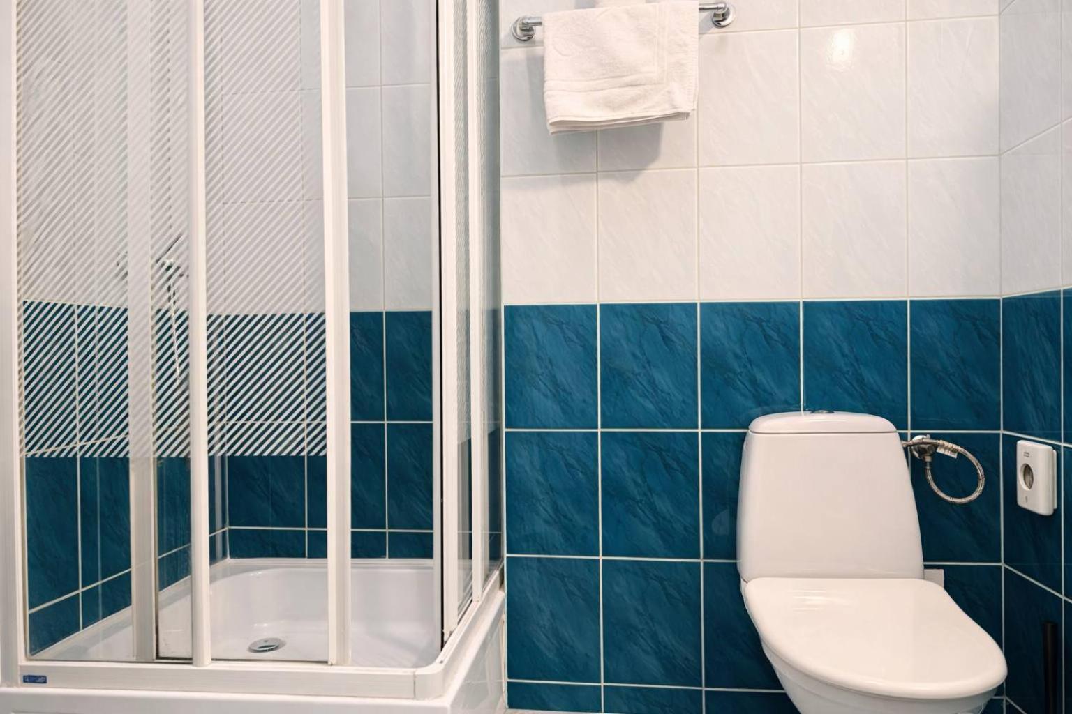 Double Room Private Bathroom