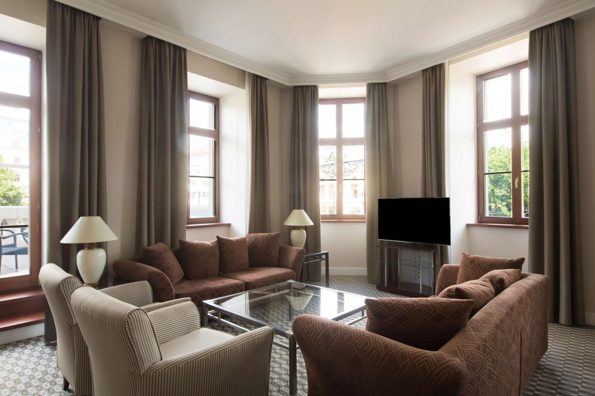 Suite View