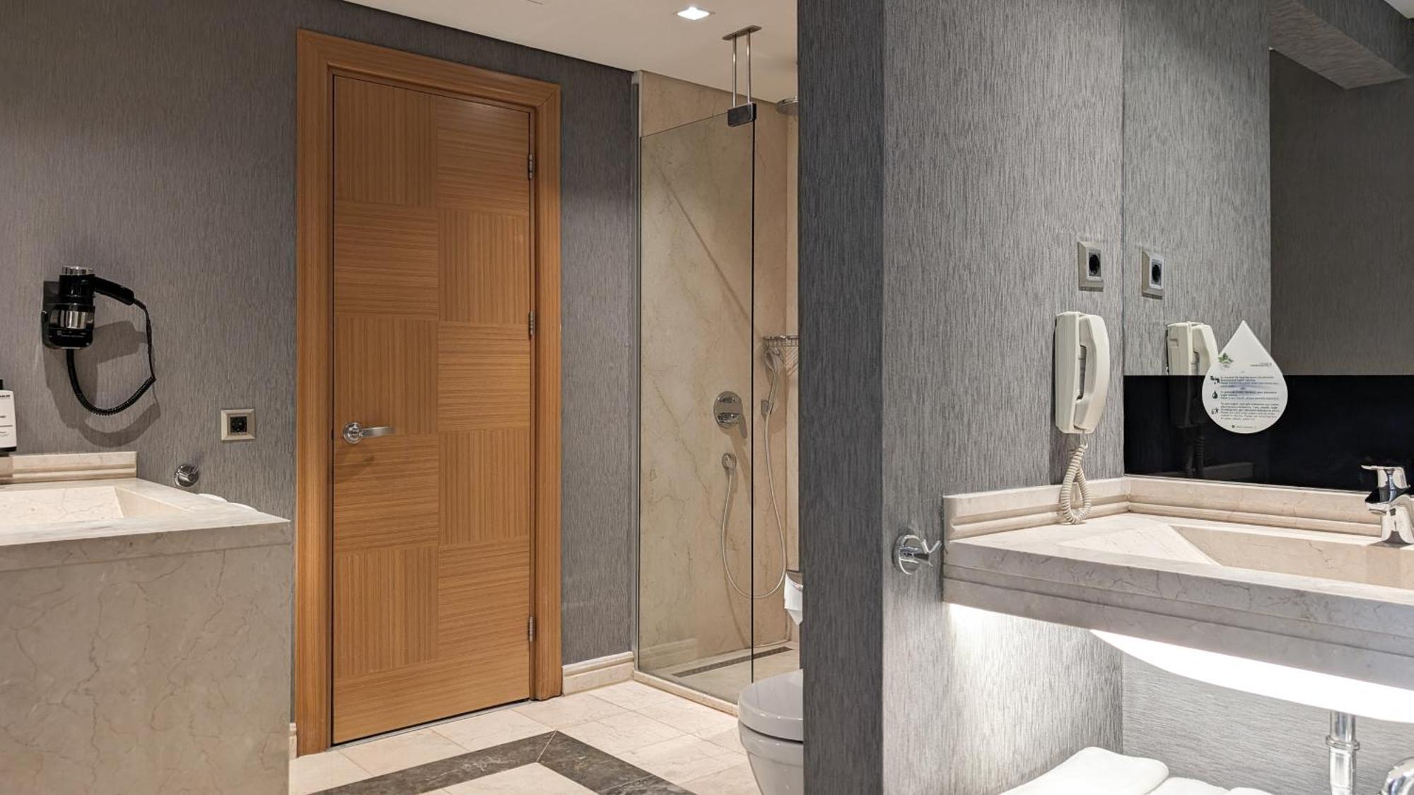 Suite Business