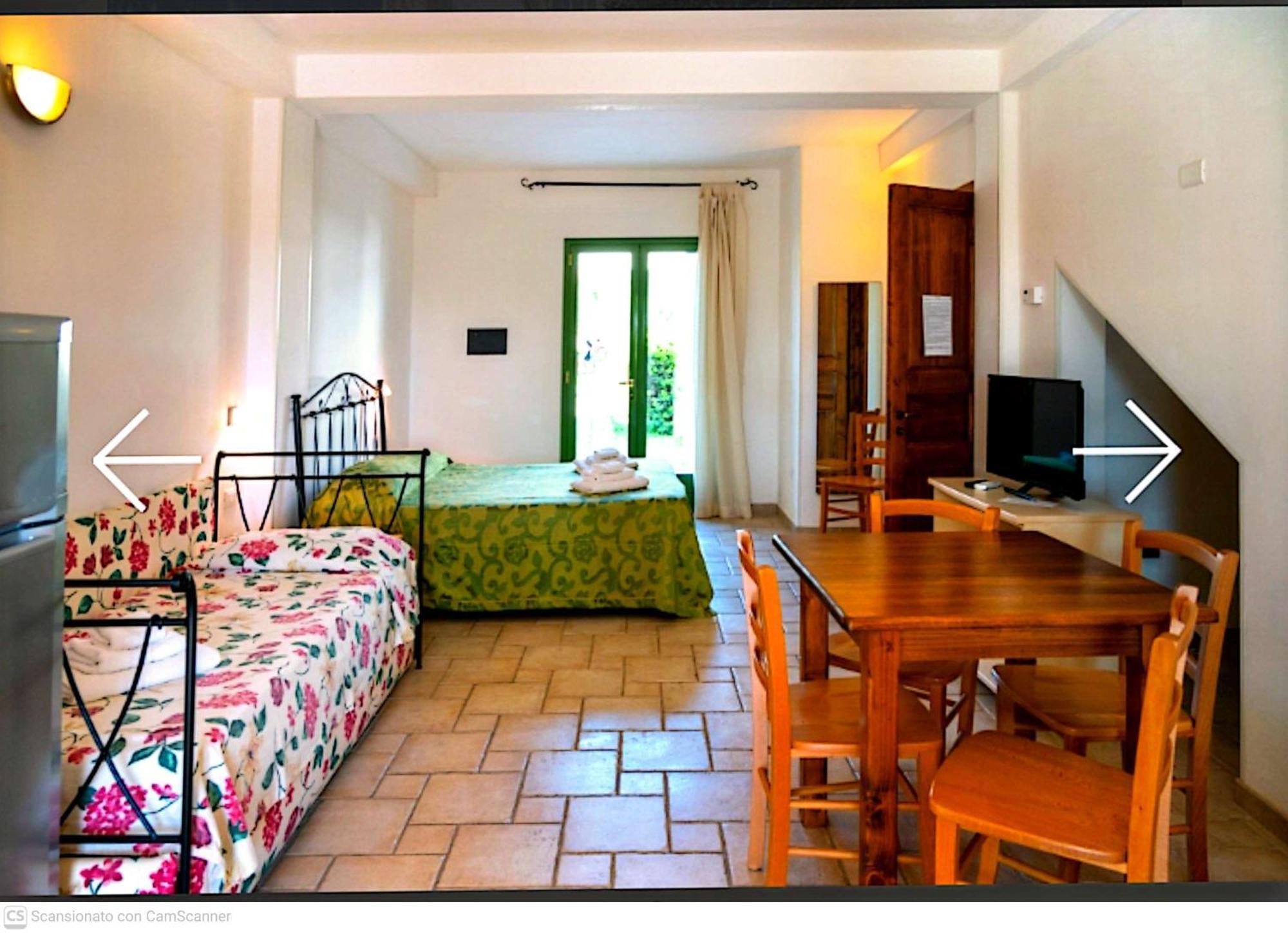 Large Double or Twin Room Pool View