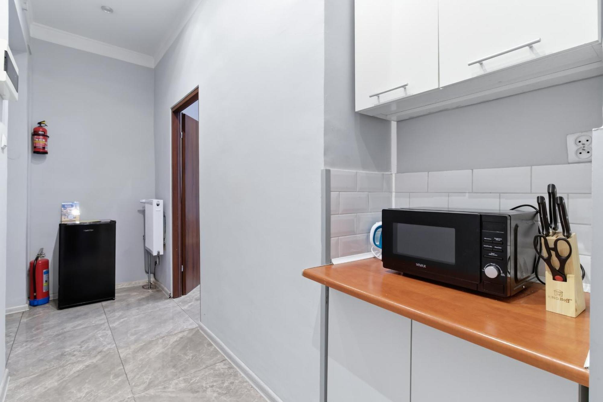 Family Room Private Bathroom