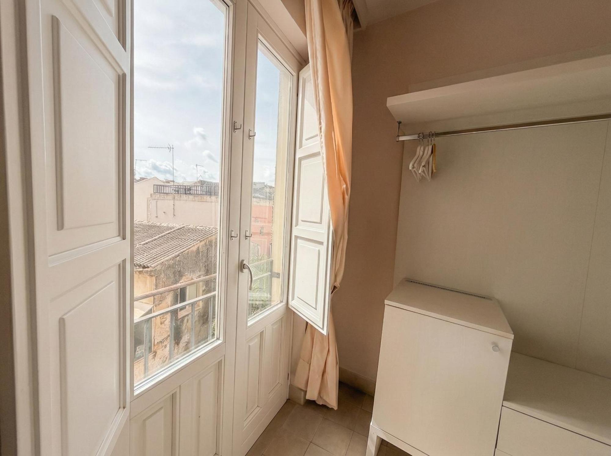 Double or Twin Room City View