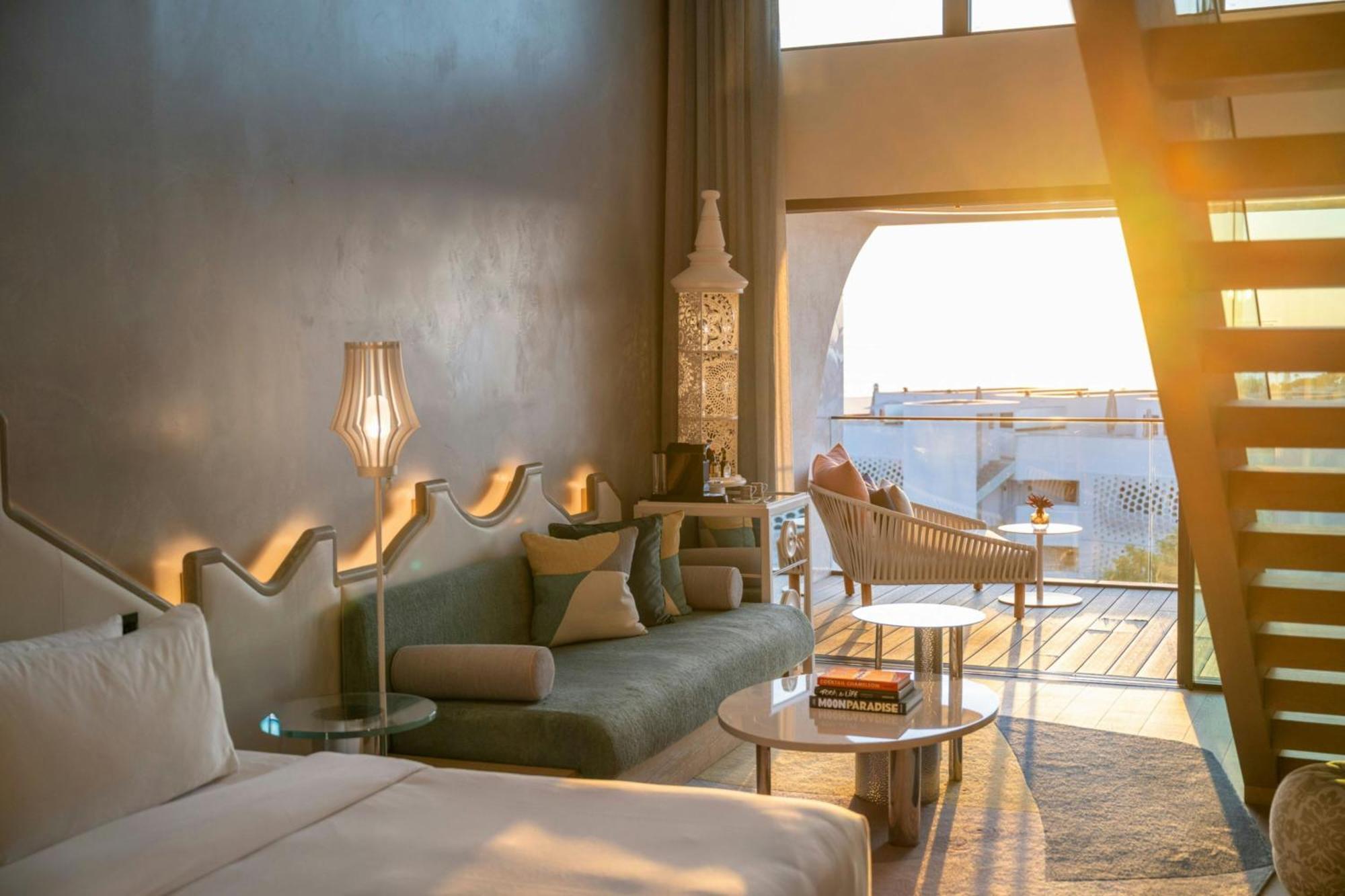 W One-Bedroom King Suite Ocean View Balcony