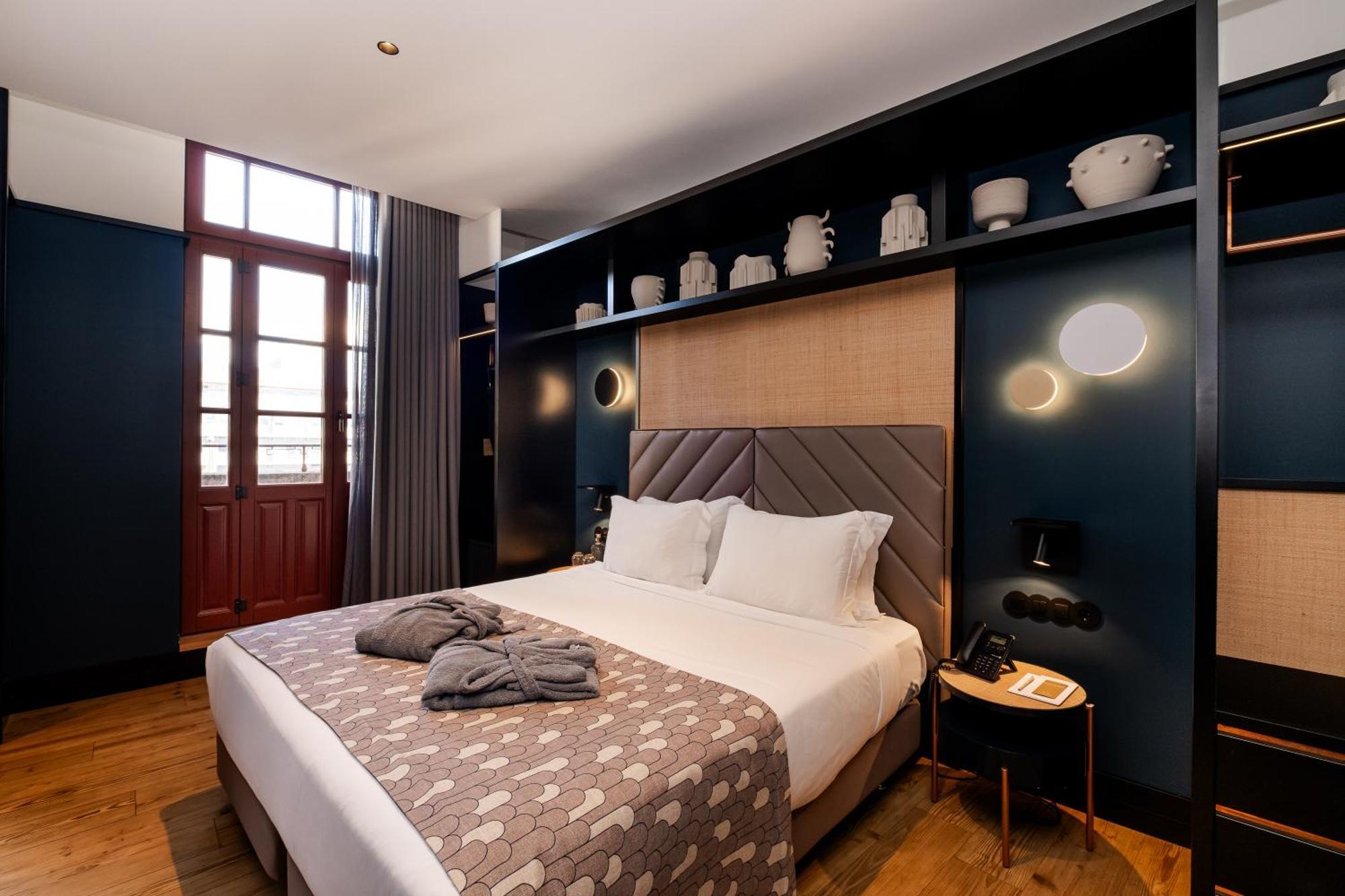 Twin Room Aliados View