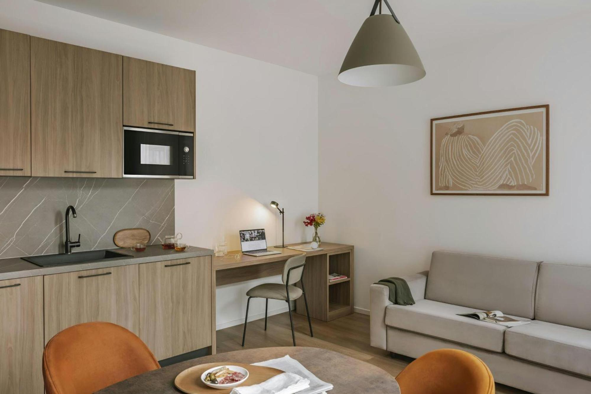 Monolocale King con Divano-Letto