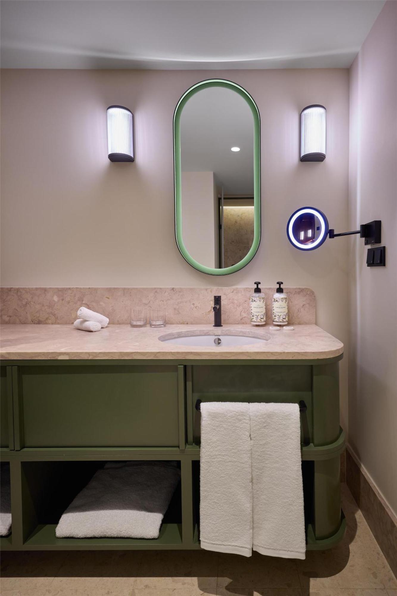 Premium Room Azulejos Signature