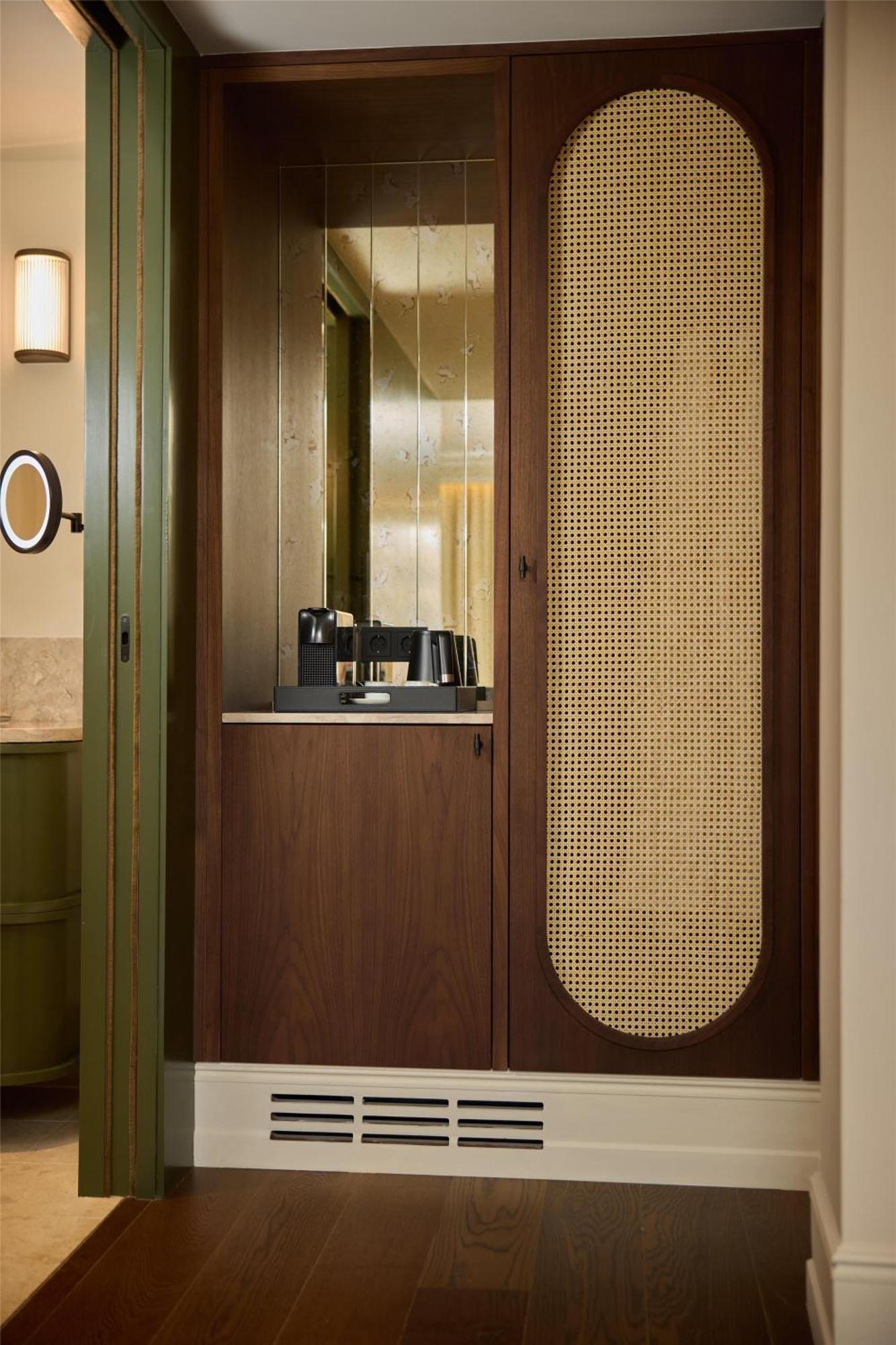 Premium Room Azulejos Signature