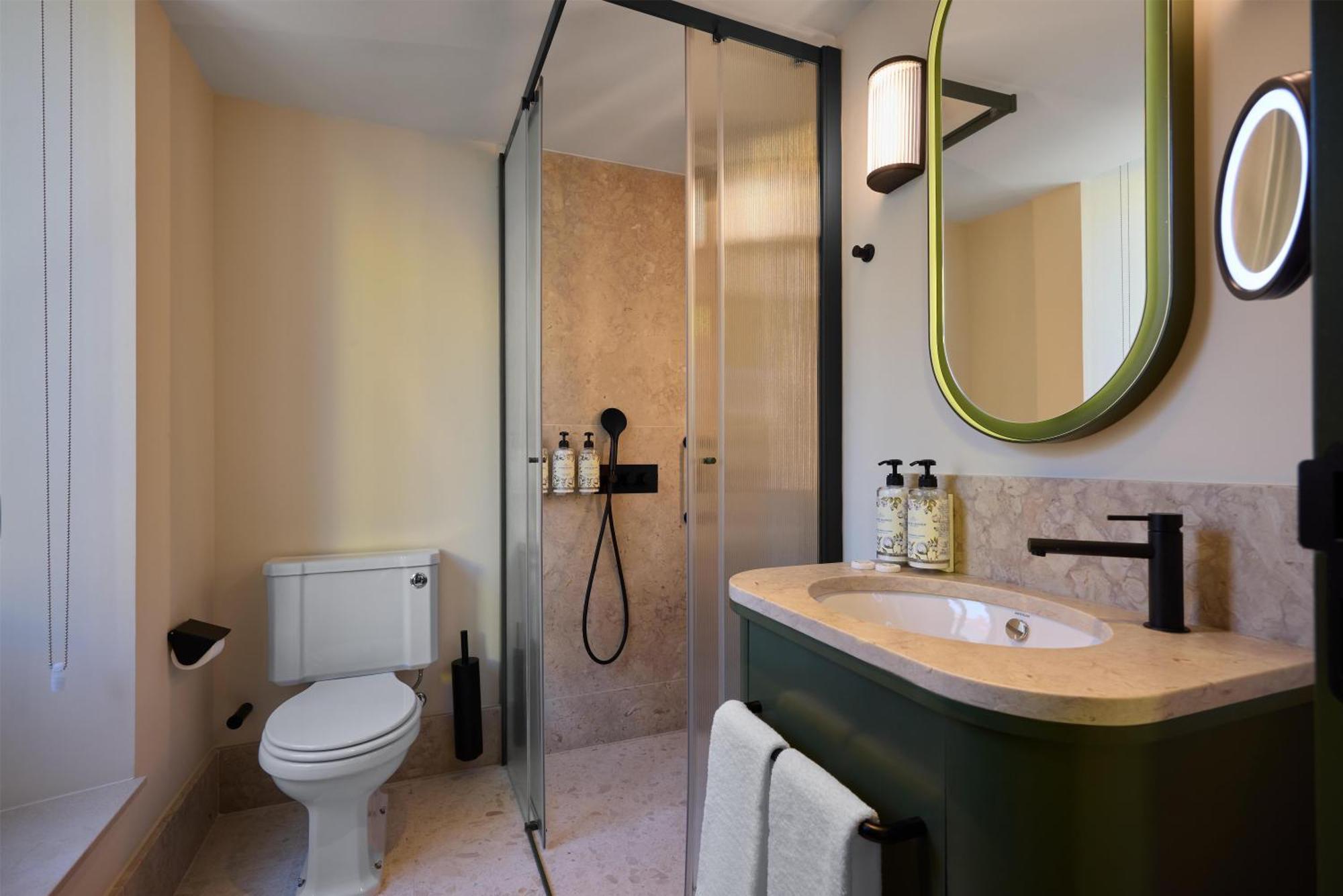King Room Azulejos Signature
