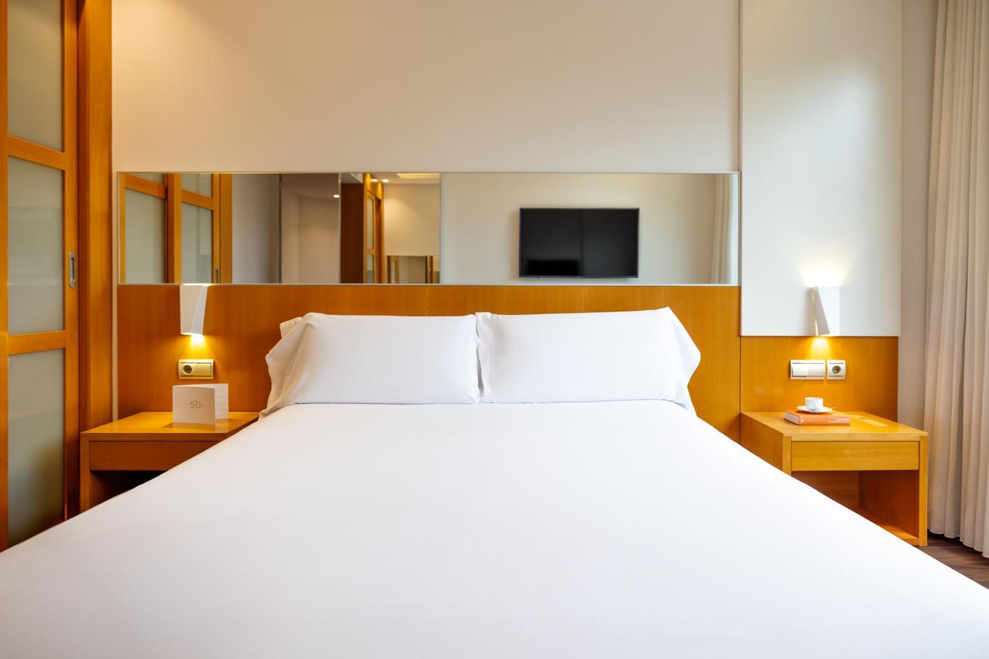Double or Twin Room,1758275096:JPEG