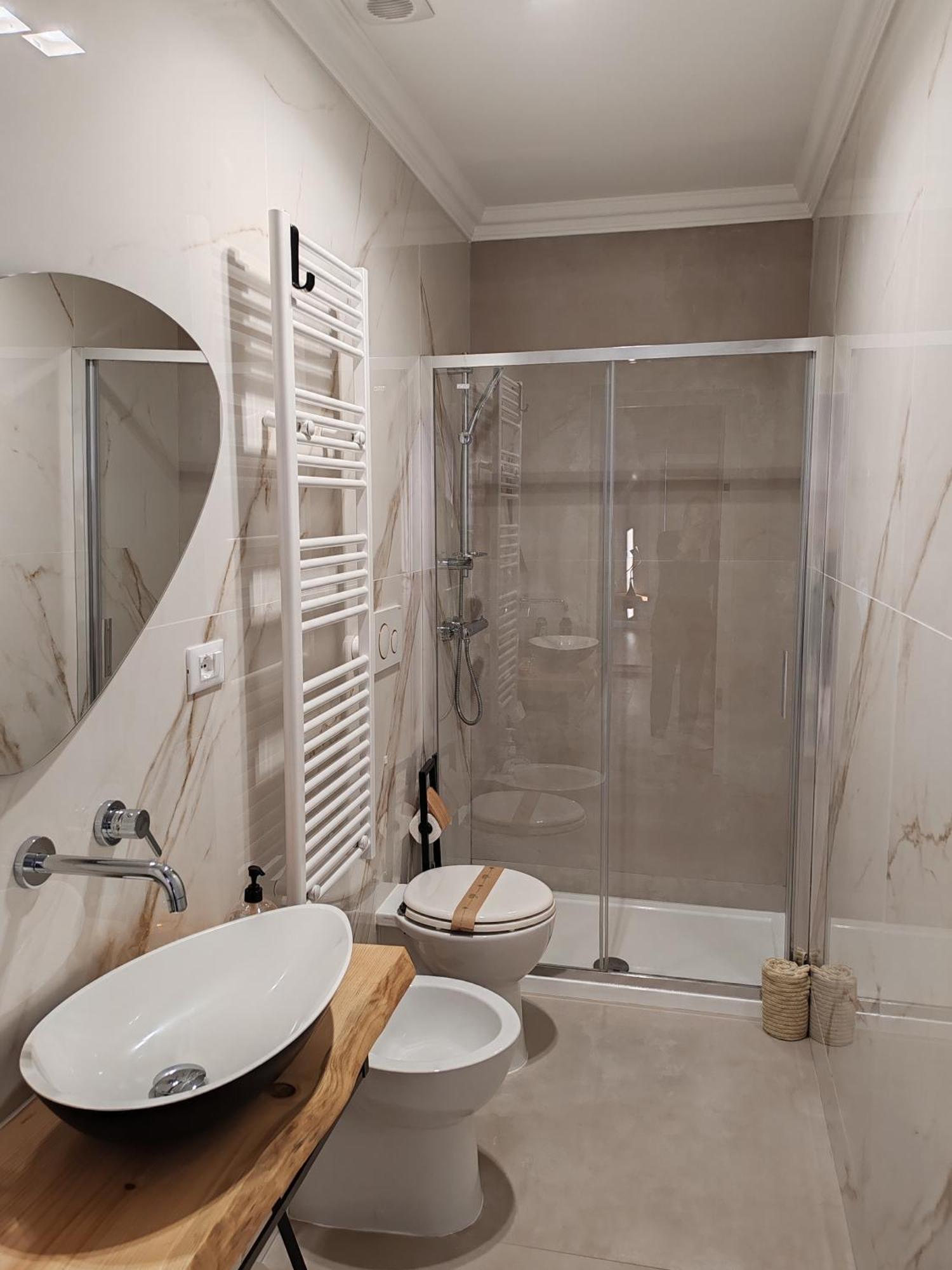 Large Double Room