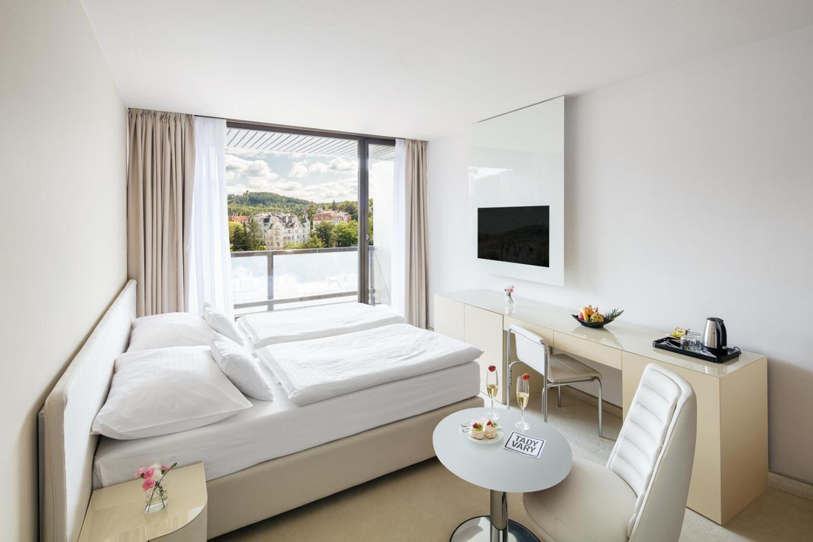 Superior Double Room City View